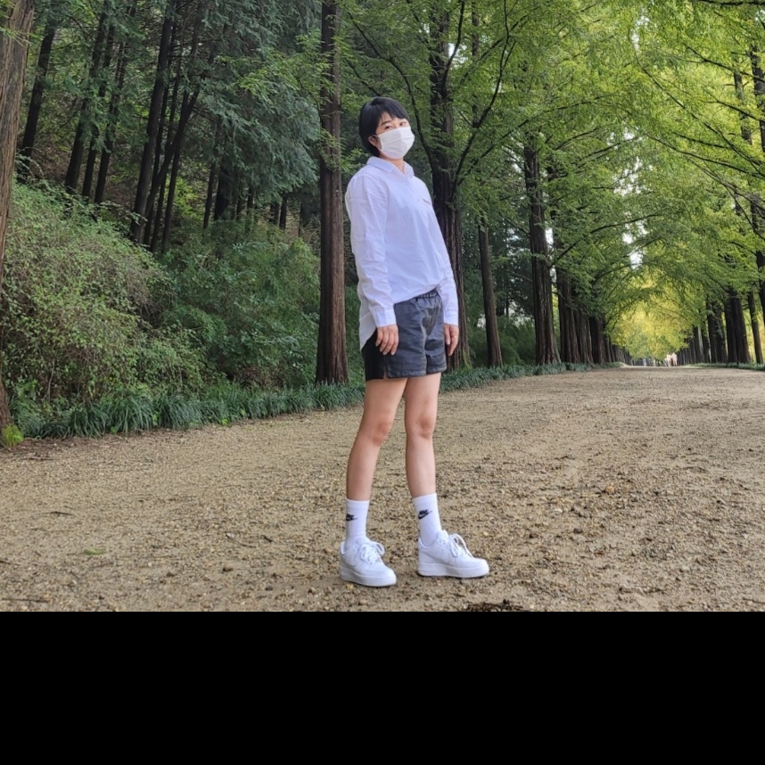 (W) Nike Air Force 1 '07 Low White 착용 스타일 - 2