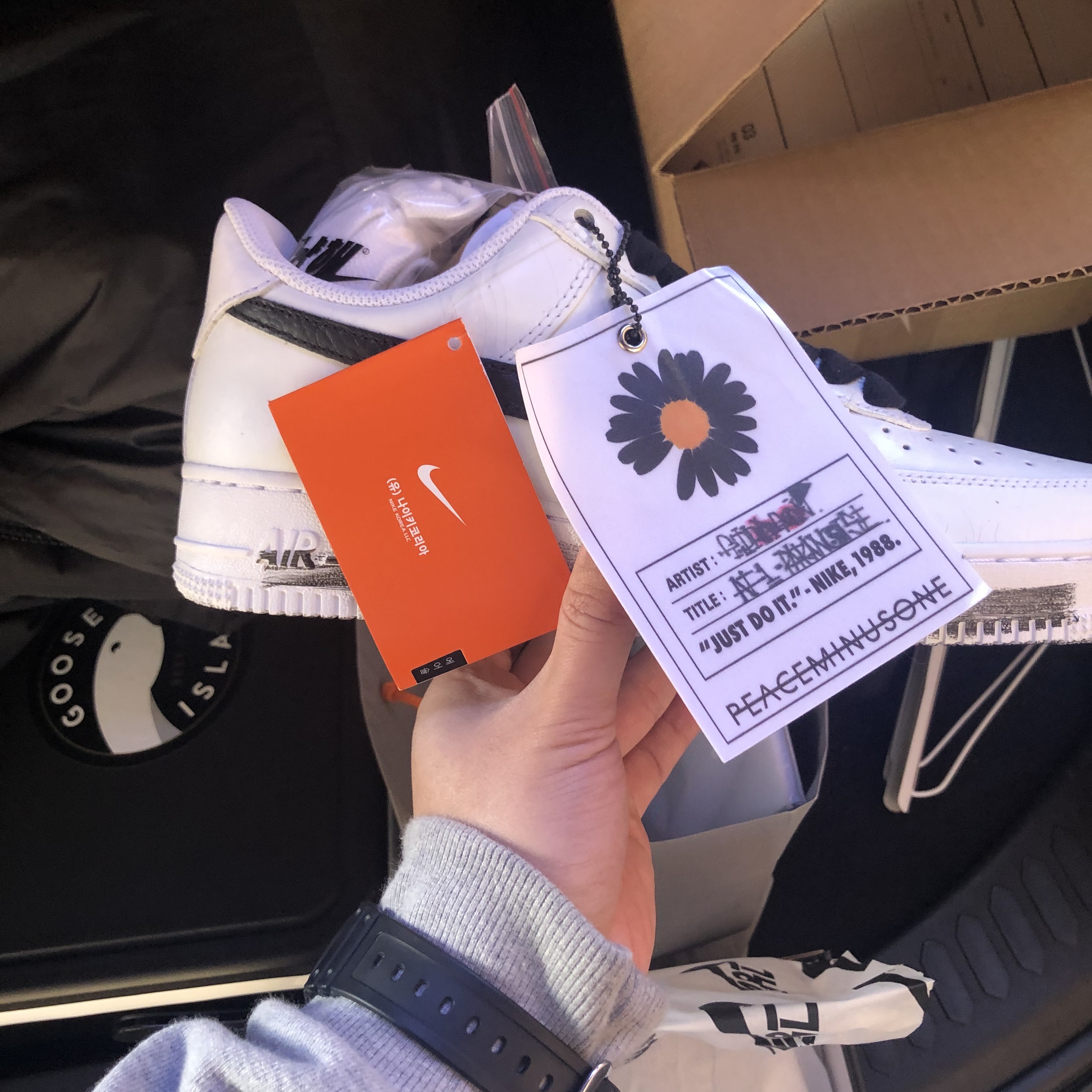 Nike x Peaceminusone Air Force 1 Low Para-Noise 2.0 착용 스타일