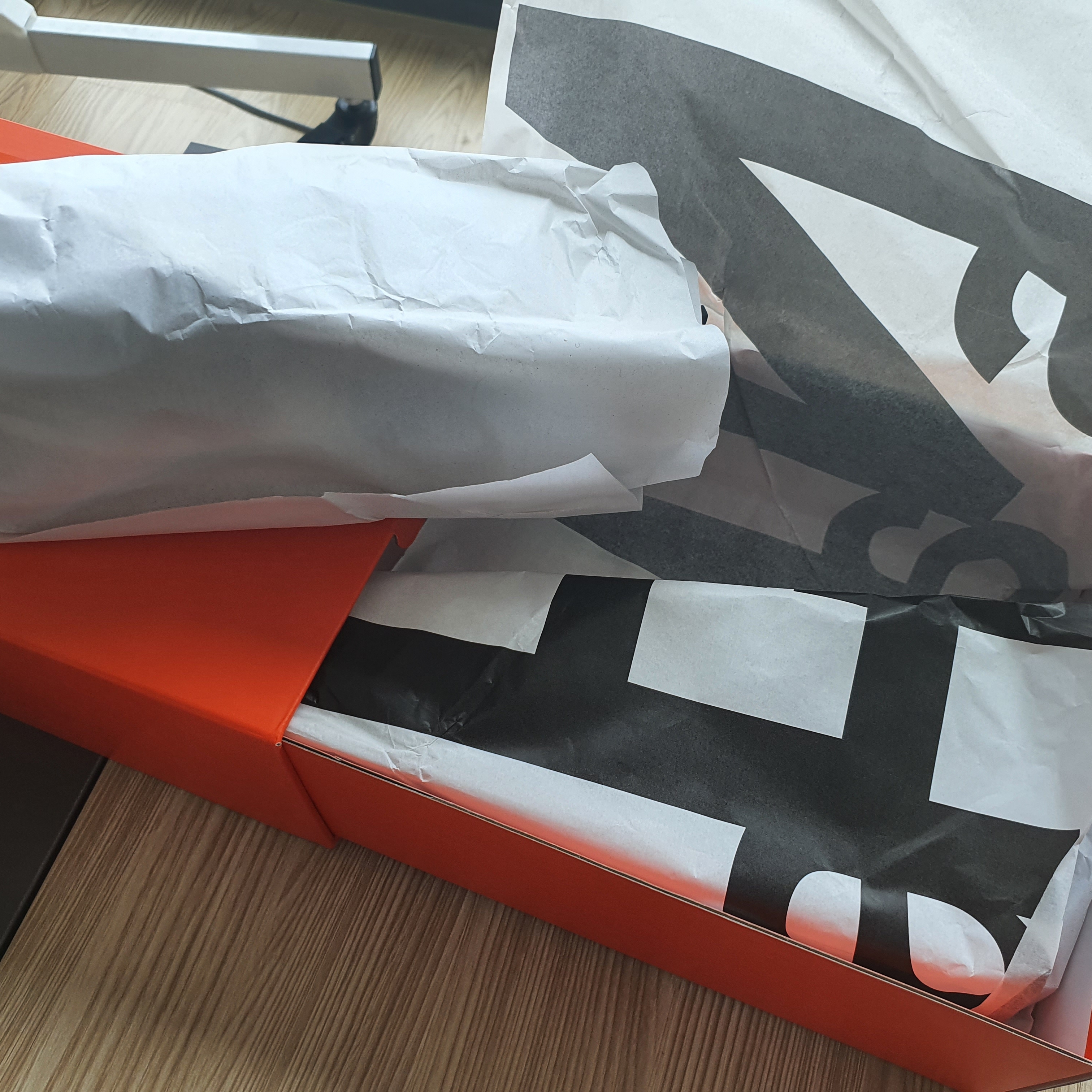 Nike x Sacai x Fragment LDWaffle Light Smoke Grey 착용 스타일 - 2