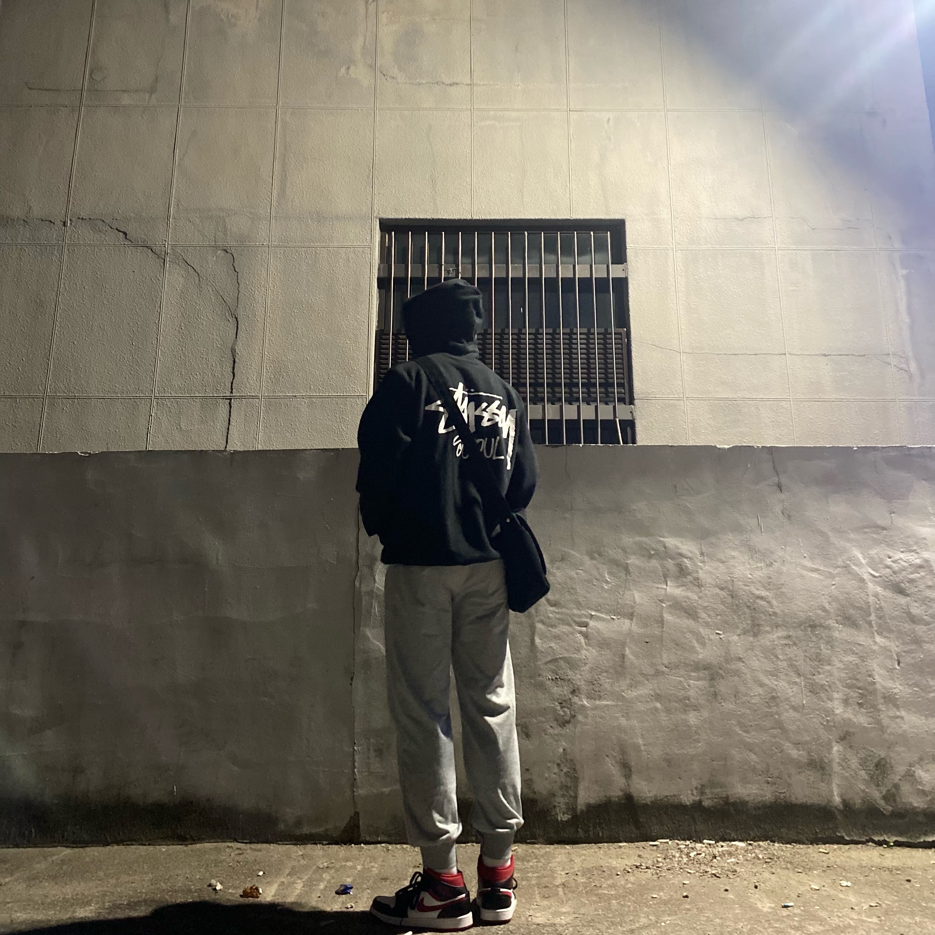 Stussy Stock Seoul Hood Black 2021, Jordan 1 Mid Gym Red Black White 착용 스타일