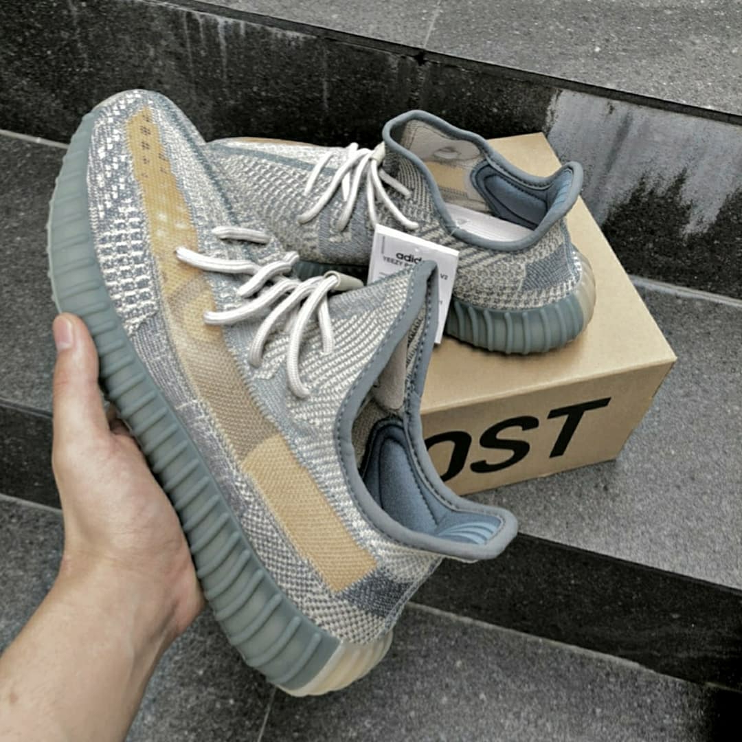 Adidas Yeezy Boost 350 V2 Israfil 착용 스타일 - 1