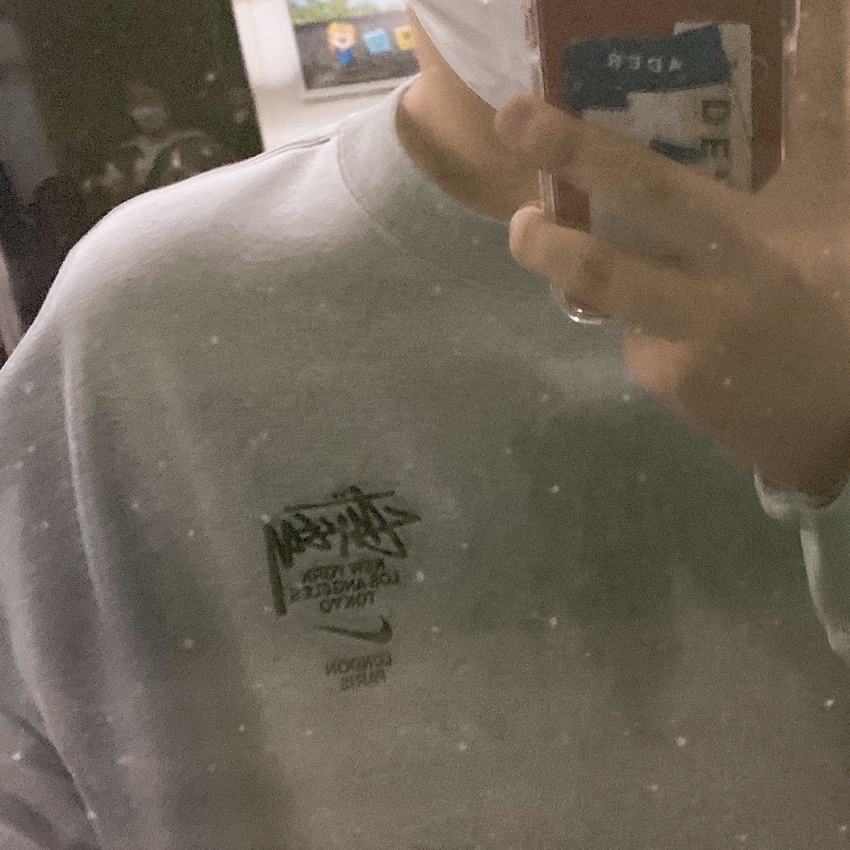 Nike x Stussy NRG ZR Fleece Crewneck Heather Grey - US/EU, Casetify x Ader Error Sketch Impact iPhone Case 착용 스타일