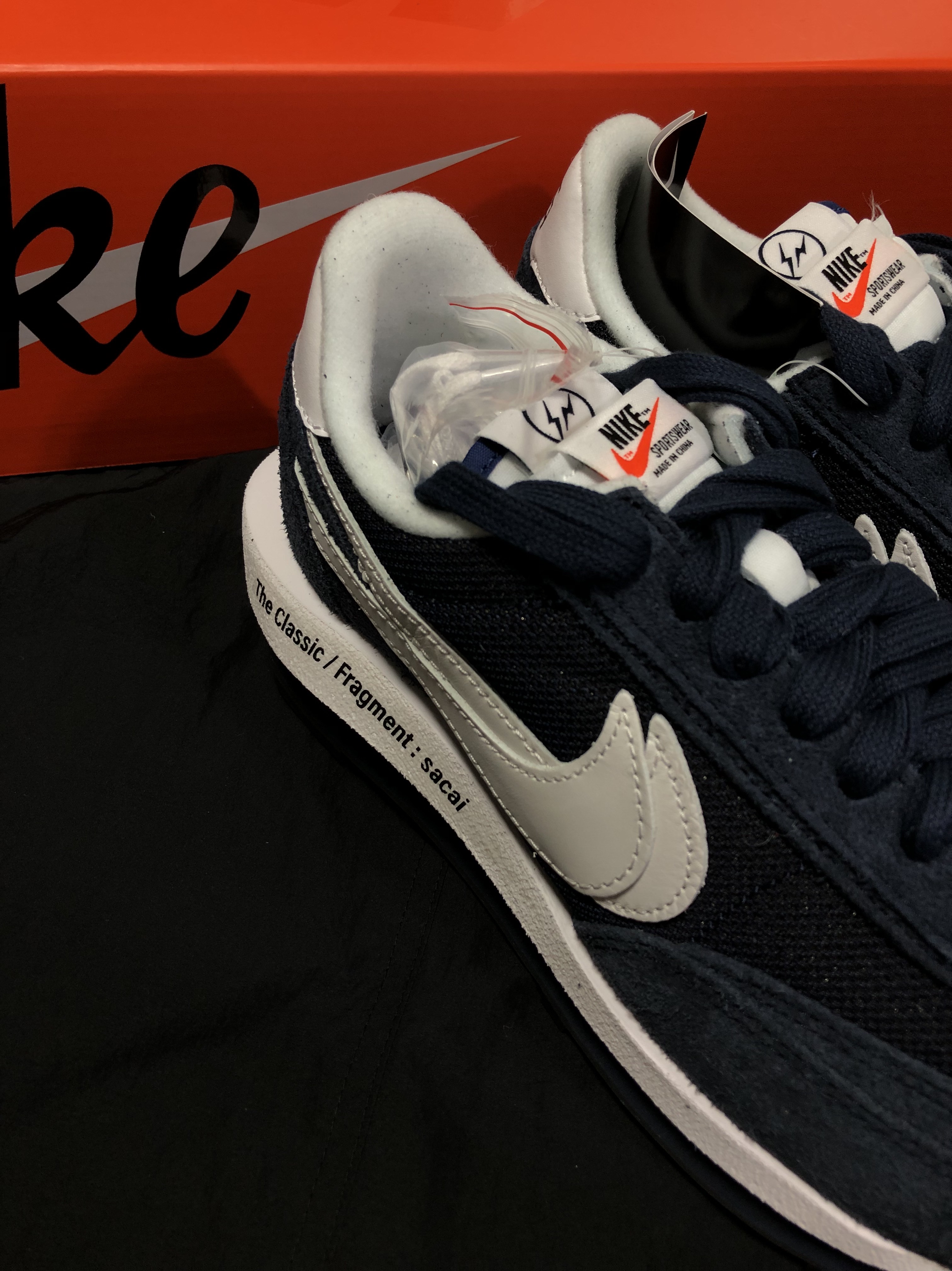 Nike x Sacai x Fragment LDWaffle Blackened Blue 착용 스타일 - 1