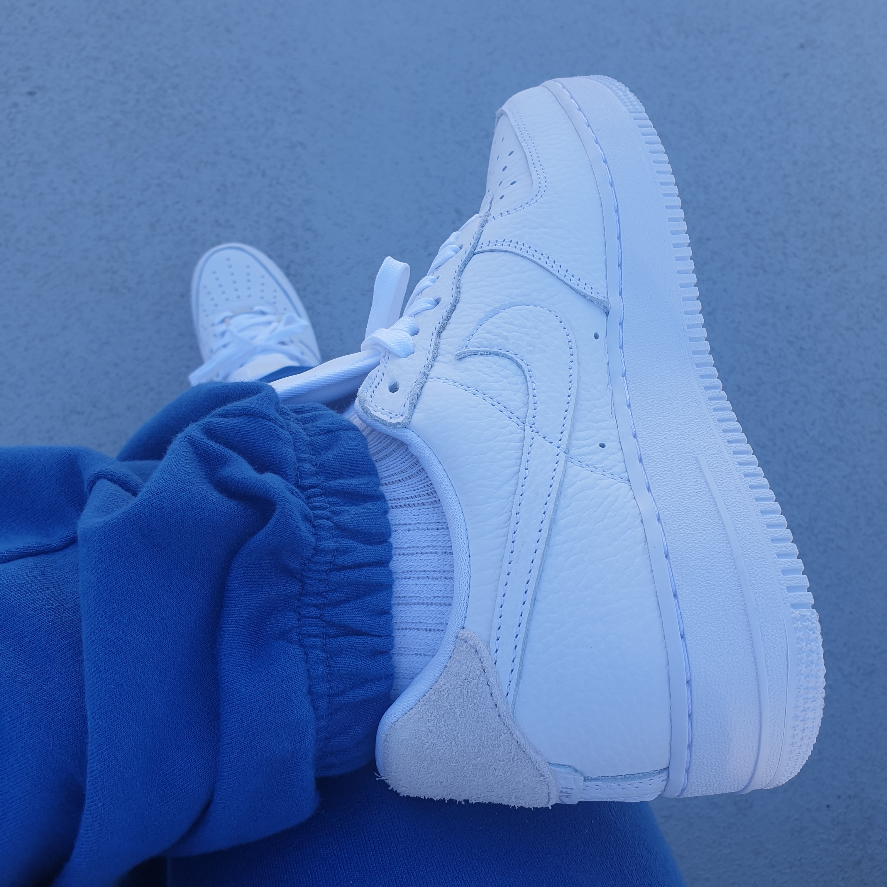 Nike Air Force 1 '07 Craft Vast Grey 착용 스타일