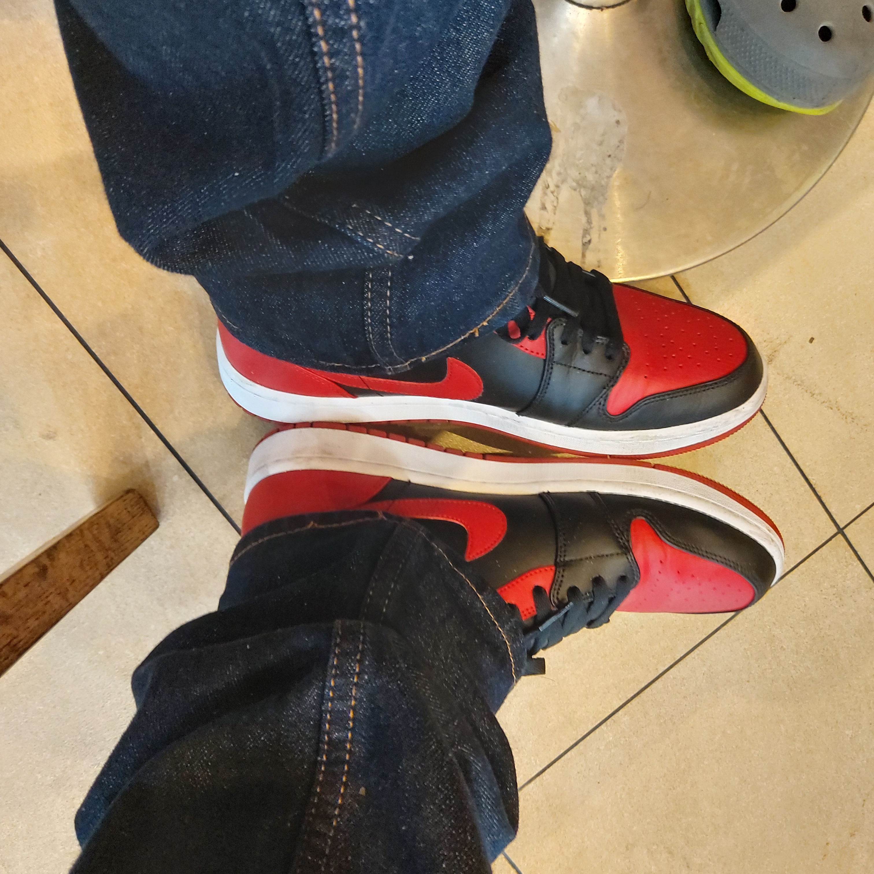 Jordan 1 Mid Bred Banned 2020 착용 스타일