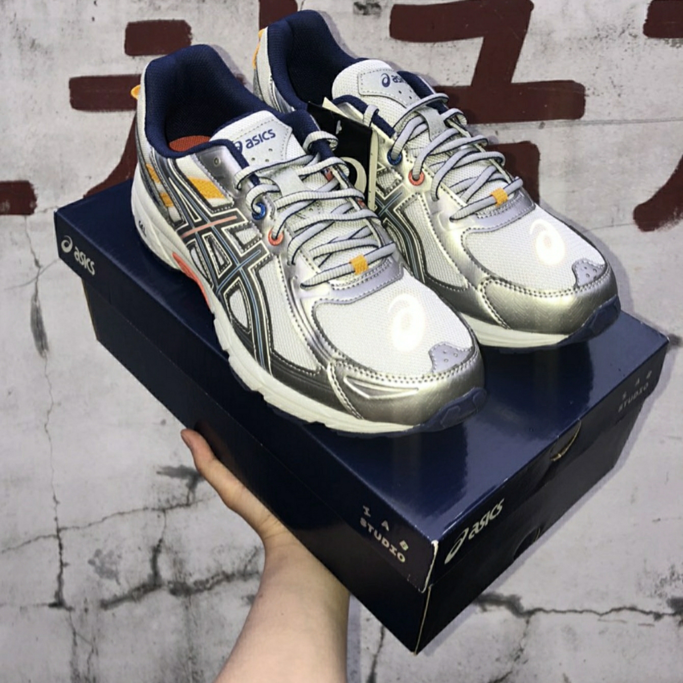 Asics x IAB Studio Gel-Venture 6 착용 스타일 - 1