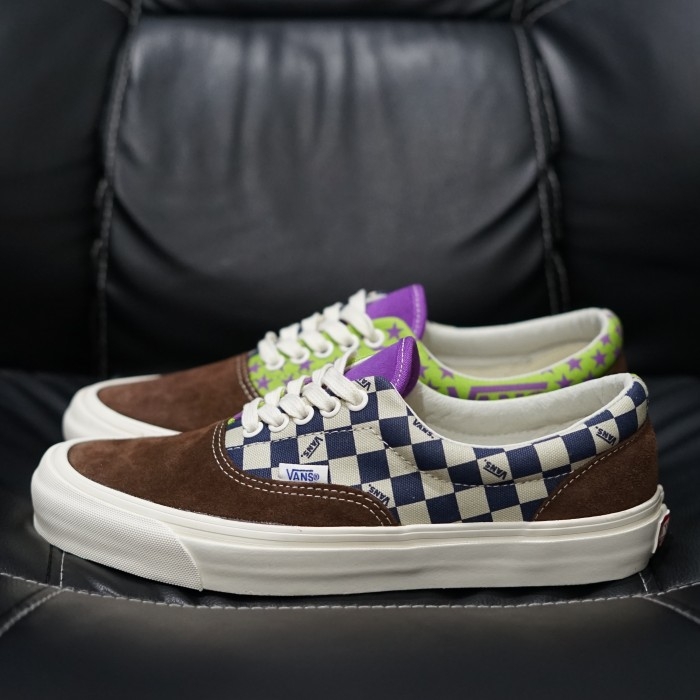 Vans Vault OG Era LX Potting Soil 착용 스타일