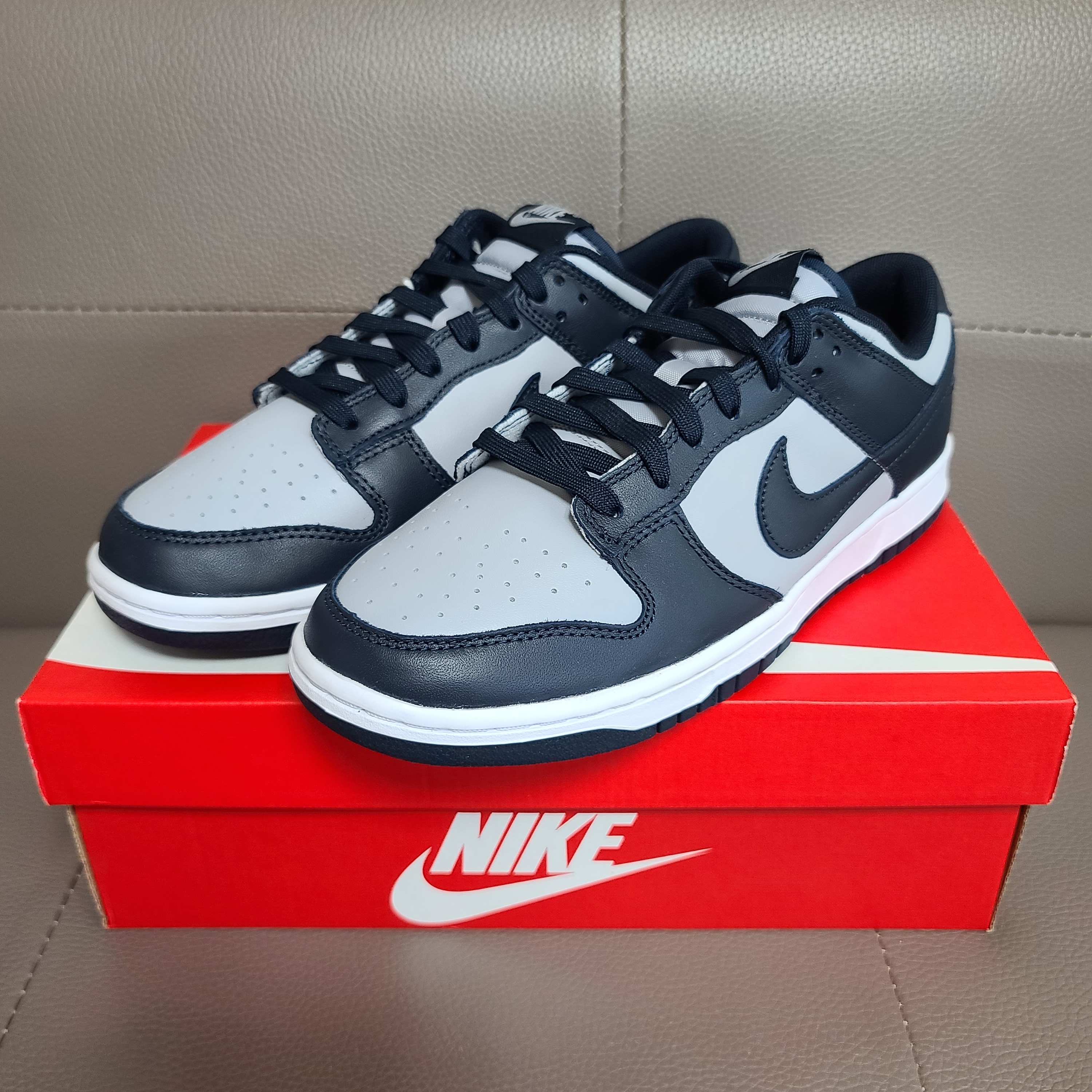 Nike Dunk Low Retro Championship Grey 착용 스타일 - 1