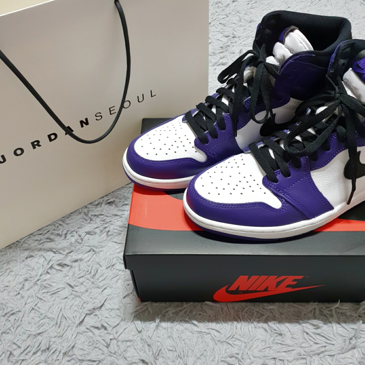 Jordan 1 Retro High OG Court Purple 2020 착용 스타일 - 2