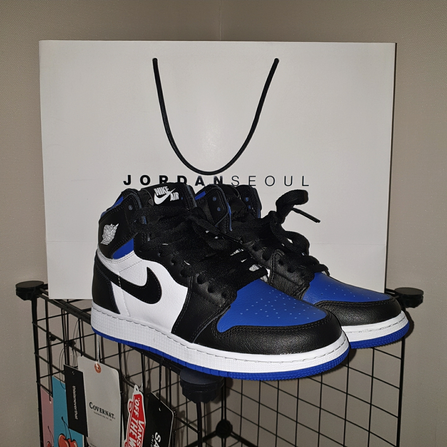 (GS) Jordan 1 Retro High OG Royal Toe, Jordan 1 Retro High OG Royal Toe 착용 스타일 - 1