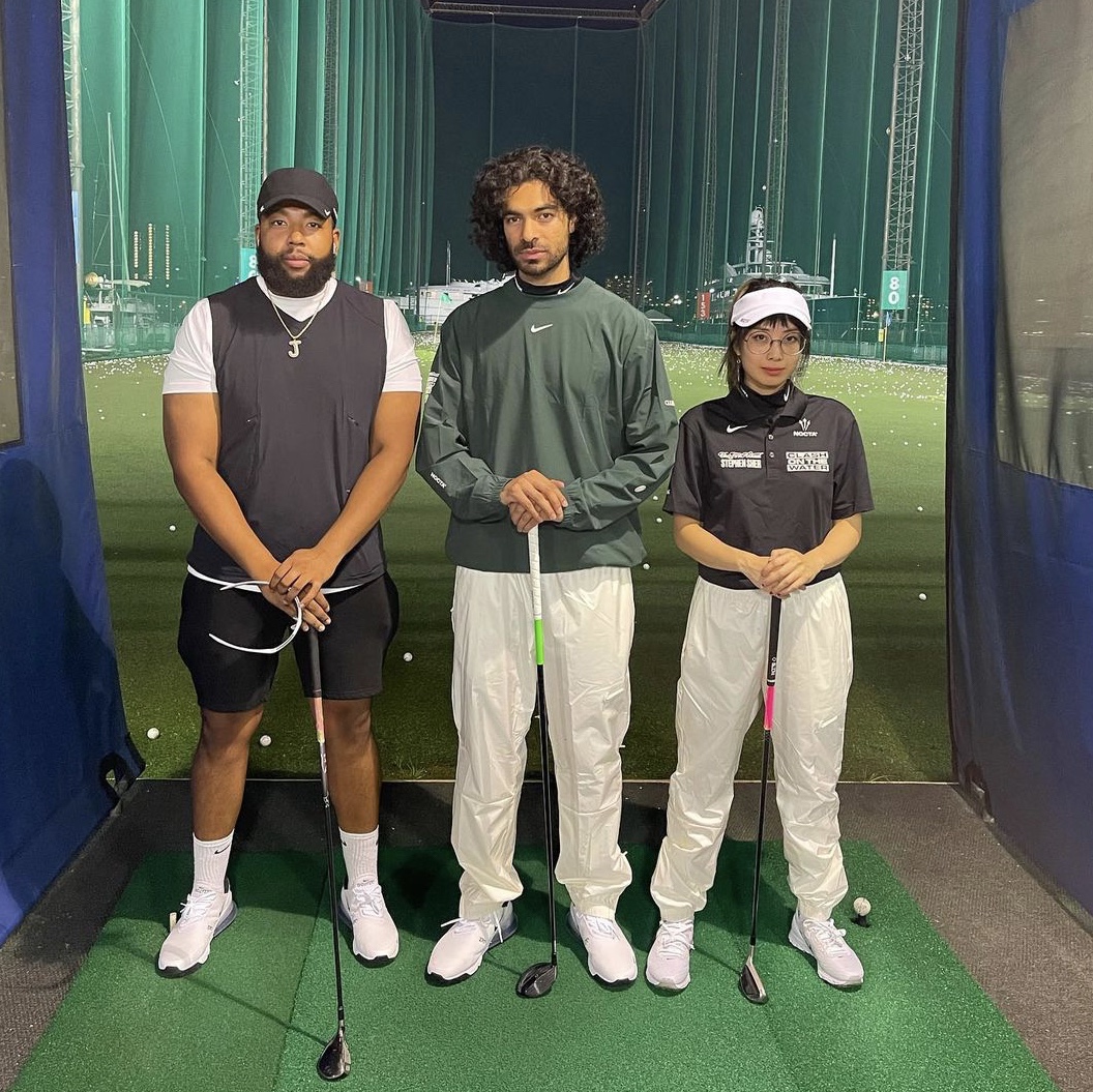 Nike x Drake Nocta Golf Crewneck Top Green - Asia, Nike x Drake Nocta Golf Cap Black 착용 스타일 - 2