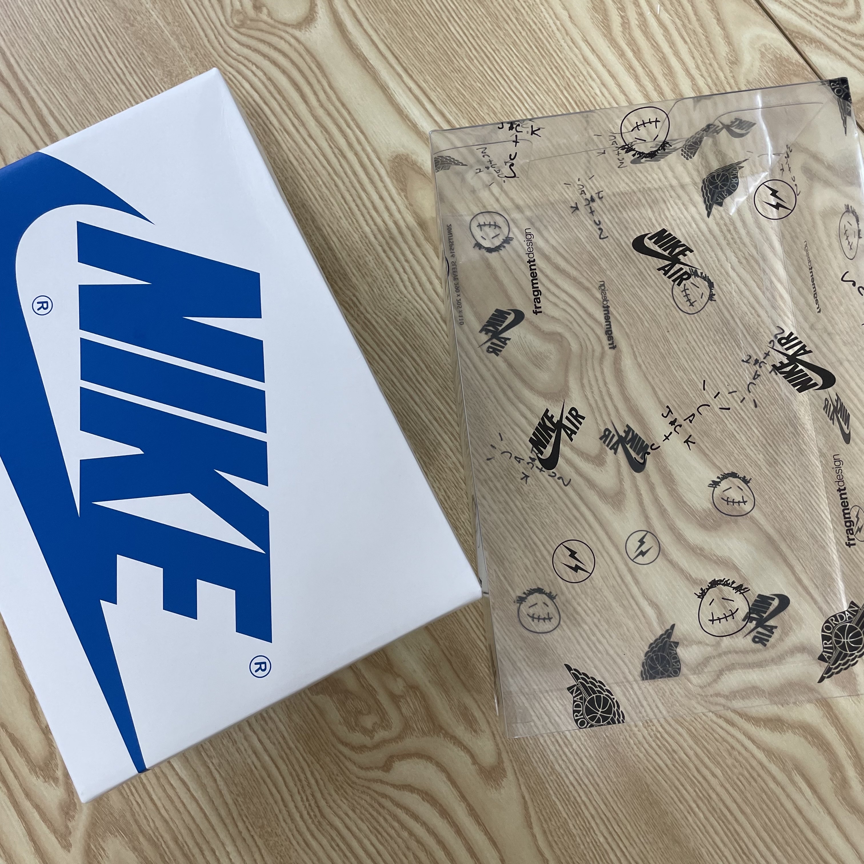 Jordan 1 x Travis Scott x Fragment Retro Low OG SP Military Blue 착용 스타일 - 4