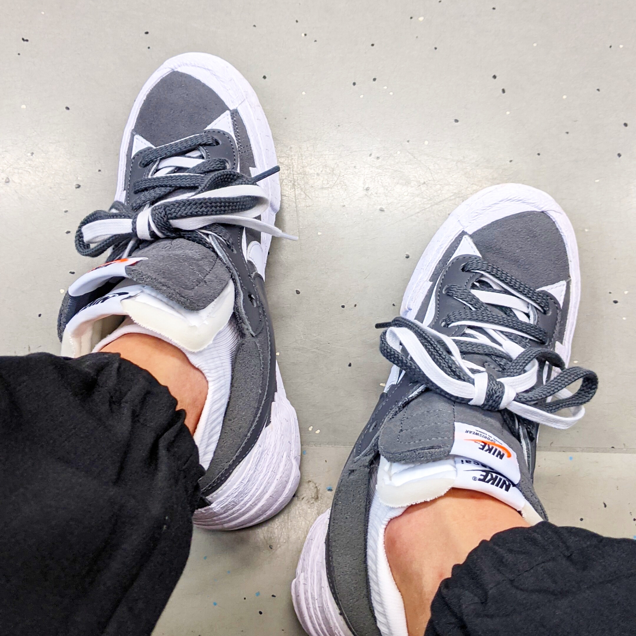 Nike x Sacai Blazer Low Iron Grey 착용 스타일