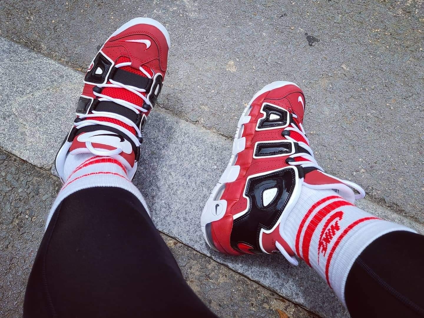 Nike Air More Uptempo 96 Bulls 2021 착용 스타일 - 2