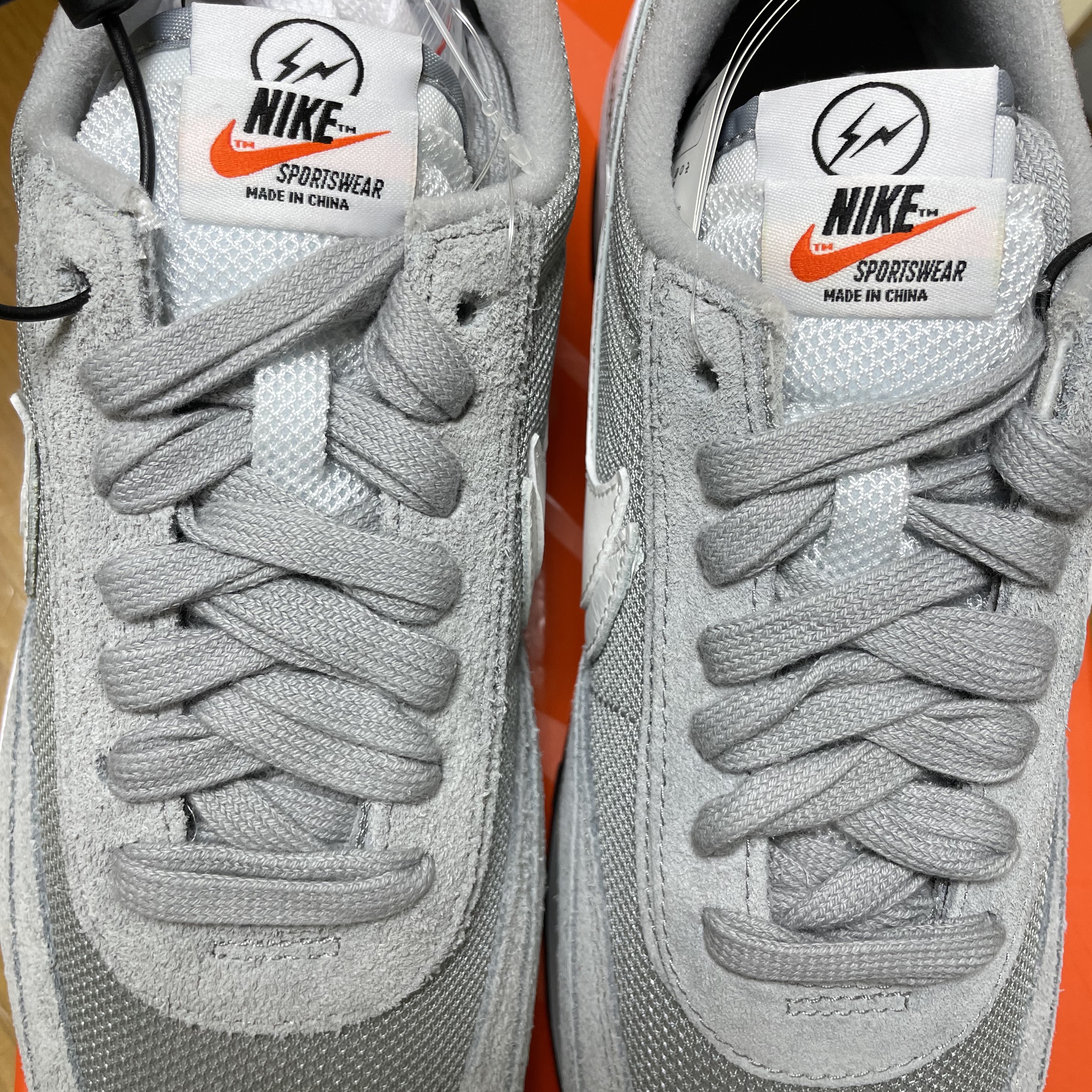 Nike x Sacai x Fragment LDWaffle Light Smoke Grey 착용 스타일