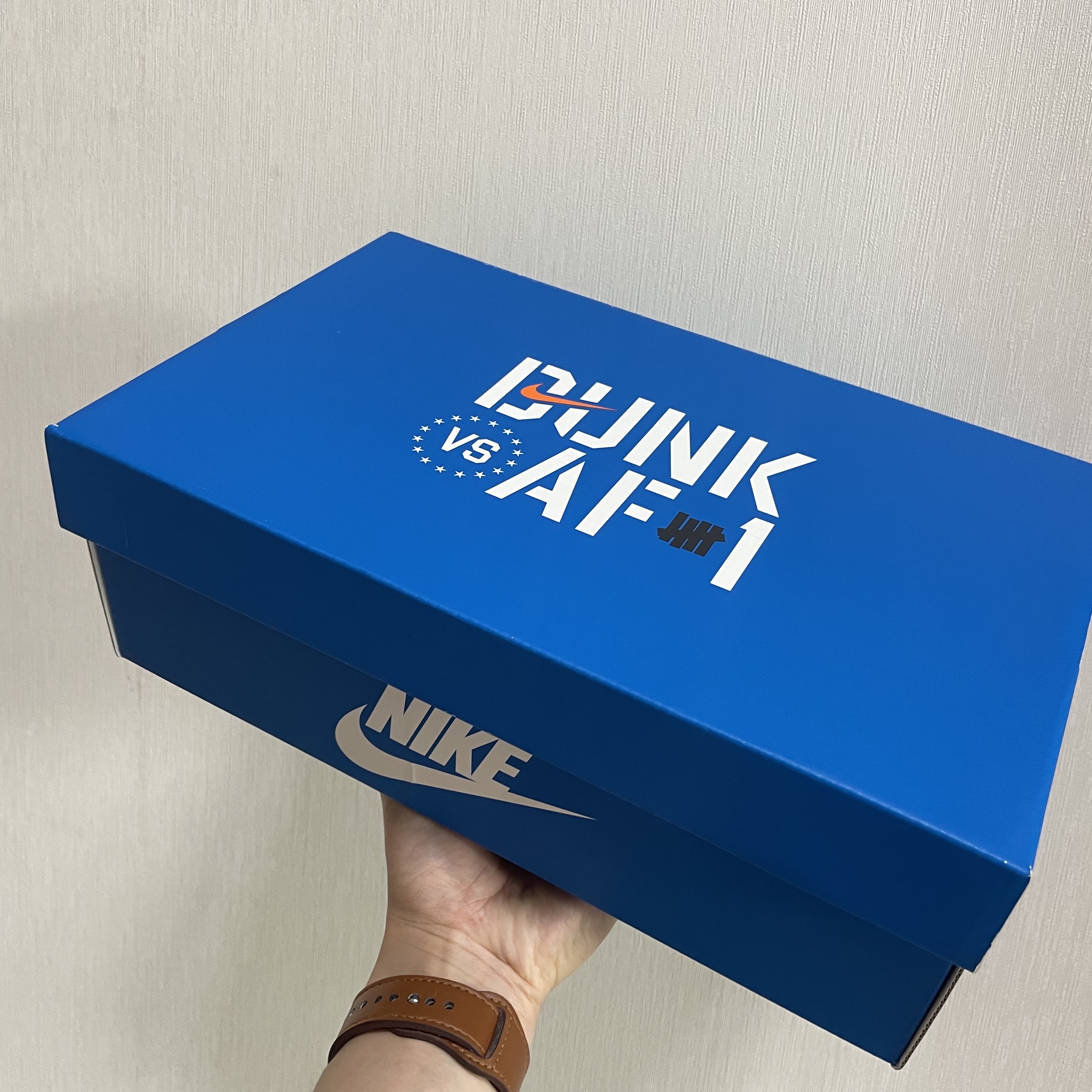 Nike x Undefeated Air Force 1 Low SP 5 On It Court Blue 착용 스타일 - 1