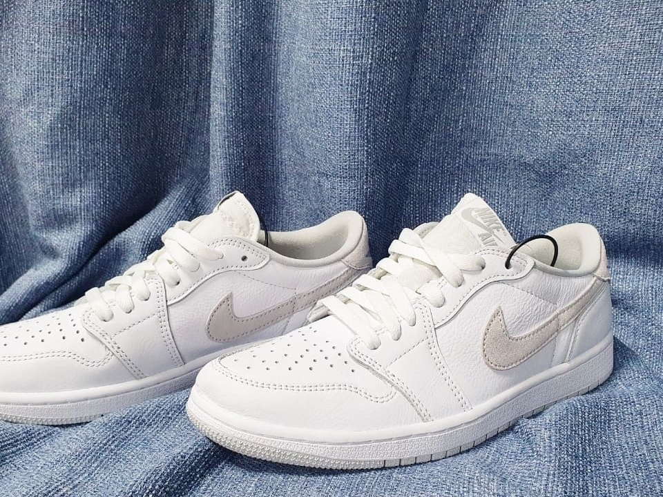 Jordan 1 Low OG Neutral Grey, (W) Jordan 1 Low OG Neutral Grey 착용 스타일 - 2