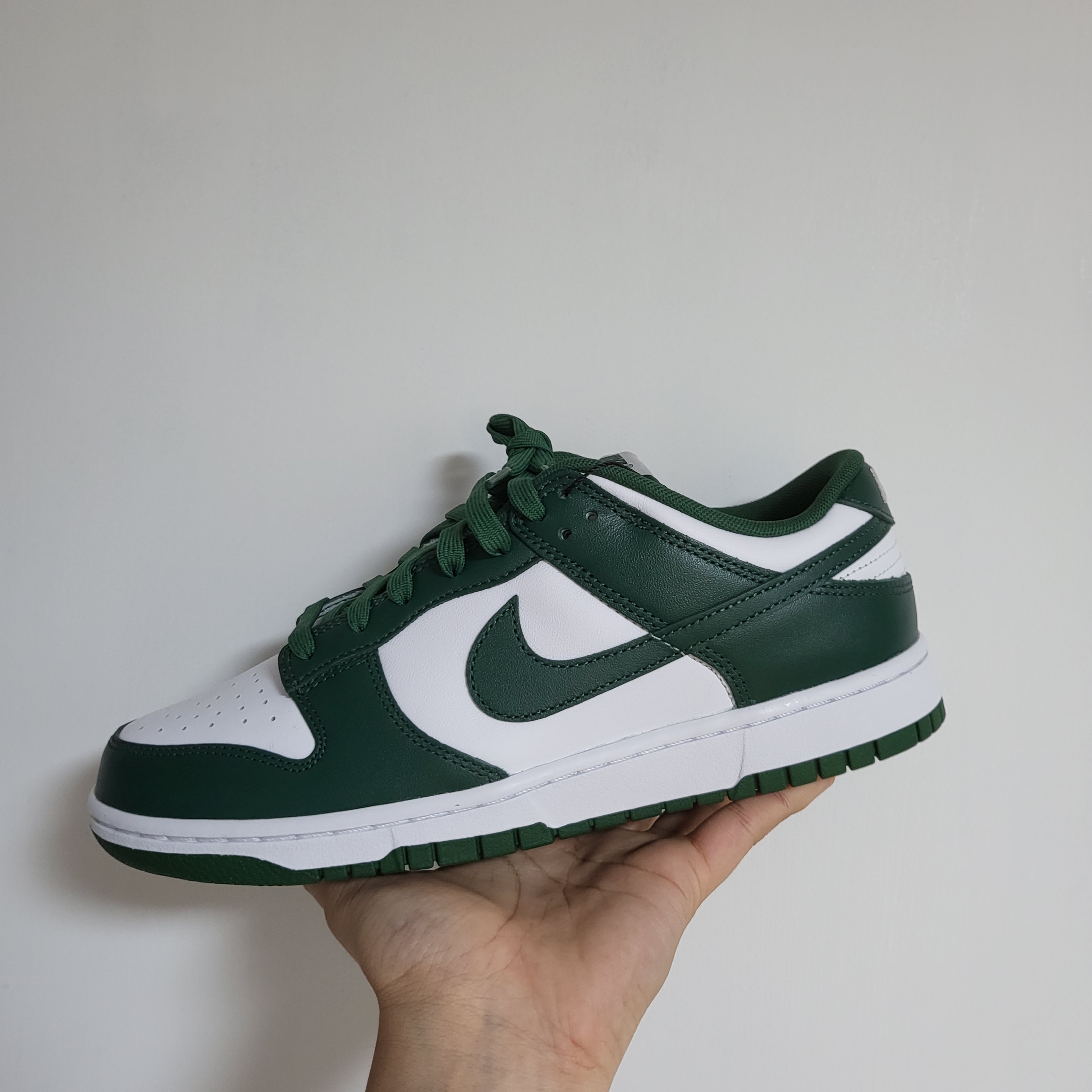 Nike Dunk Low Retro Varsity Green, (GS) Nike Dunk Low Varsity Green 착용 스타일