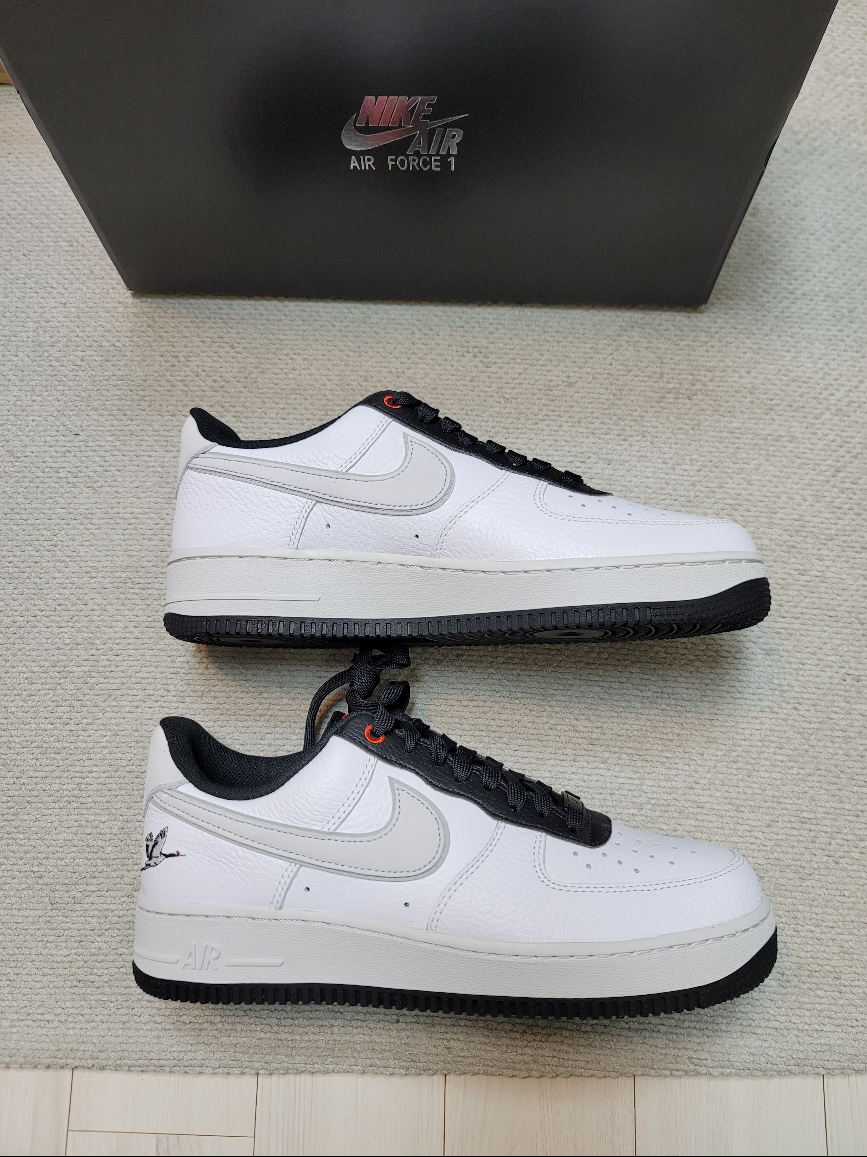 Nike Air Force 1 '07 LX Milky Stork 착용 스타일 - 2
