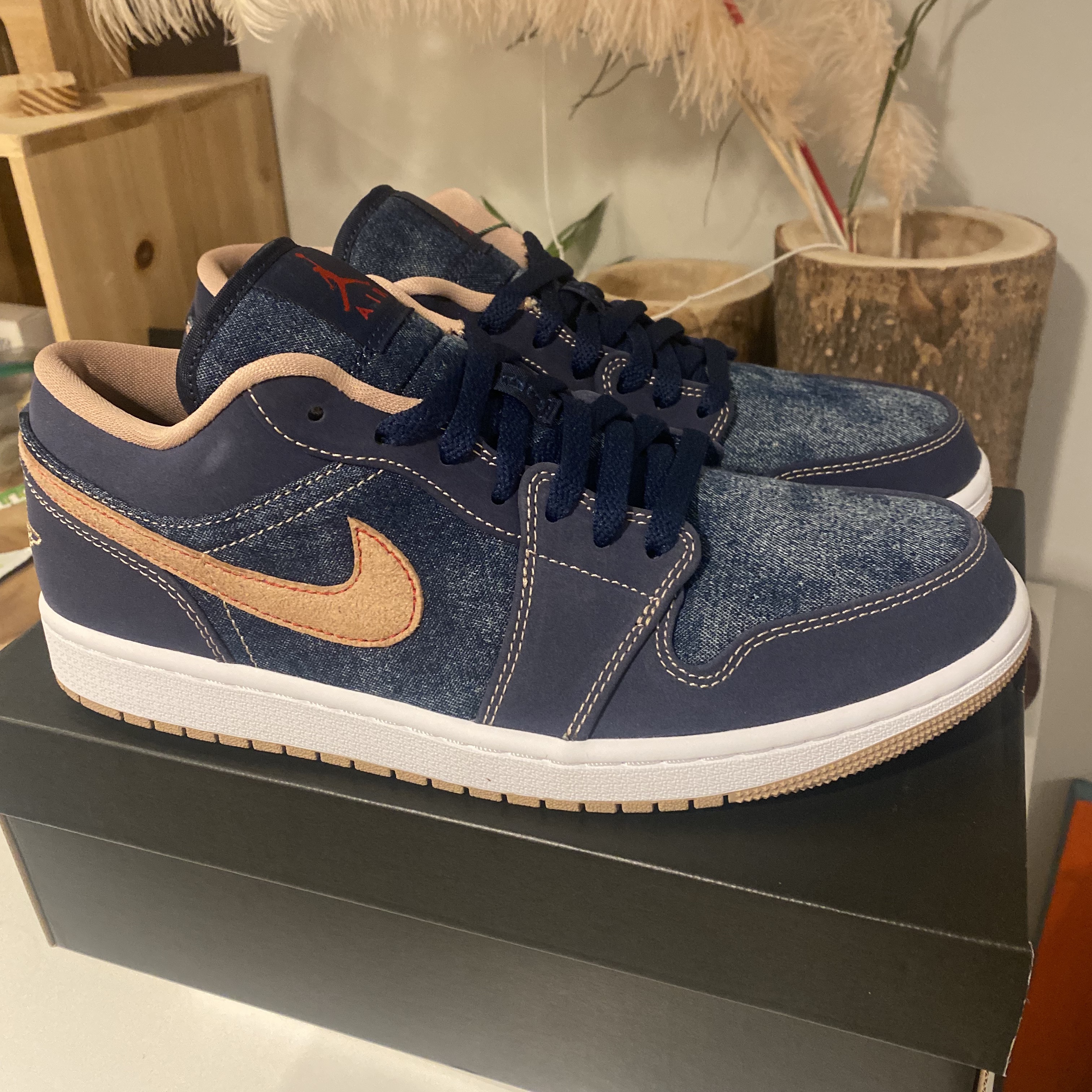 Jordan 1 Low SE Denim 착용 스타일 - 1