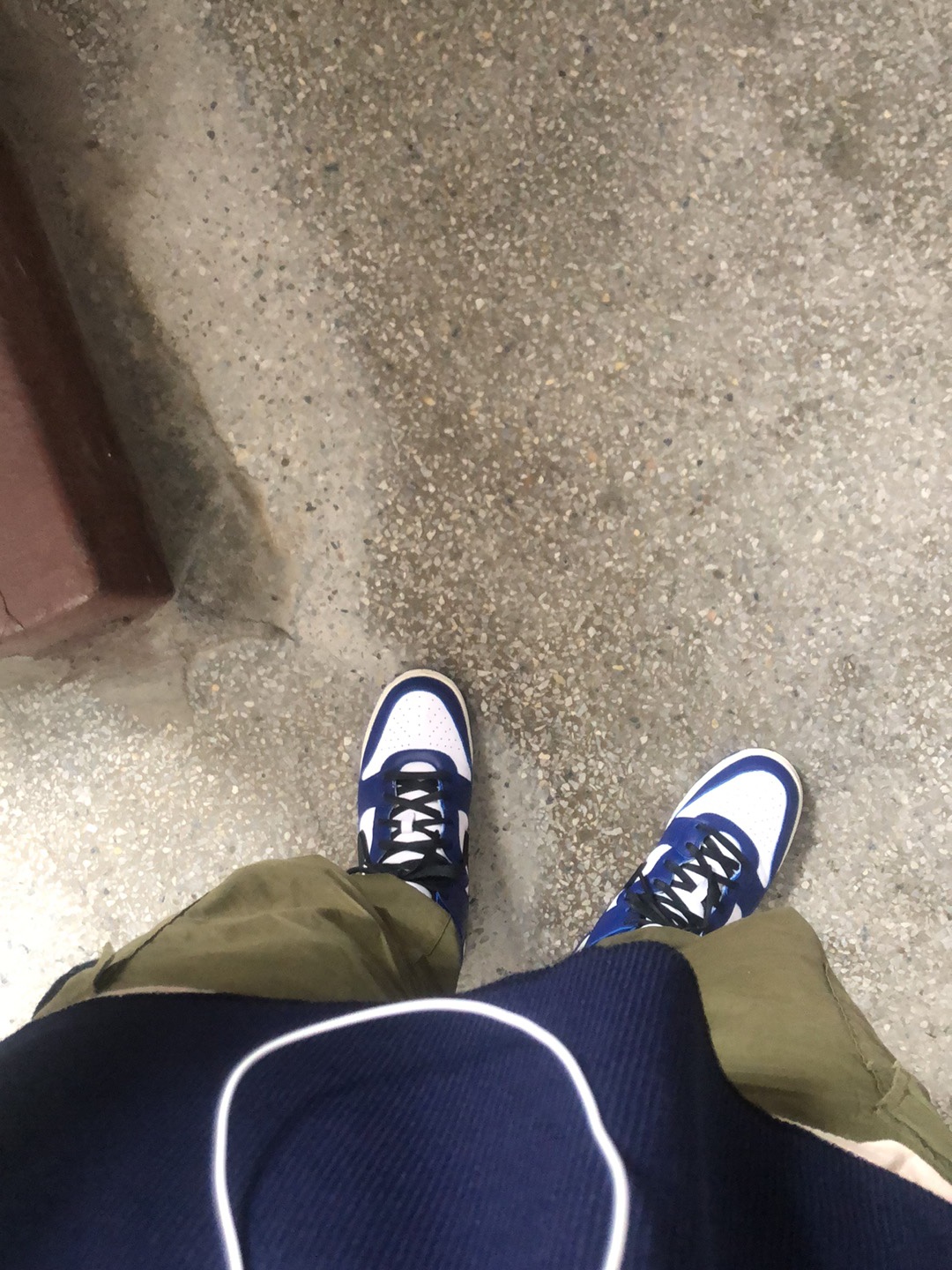 Nike x Ambush Dunk High Deep Royal Blue 착용 스타일 - 3