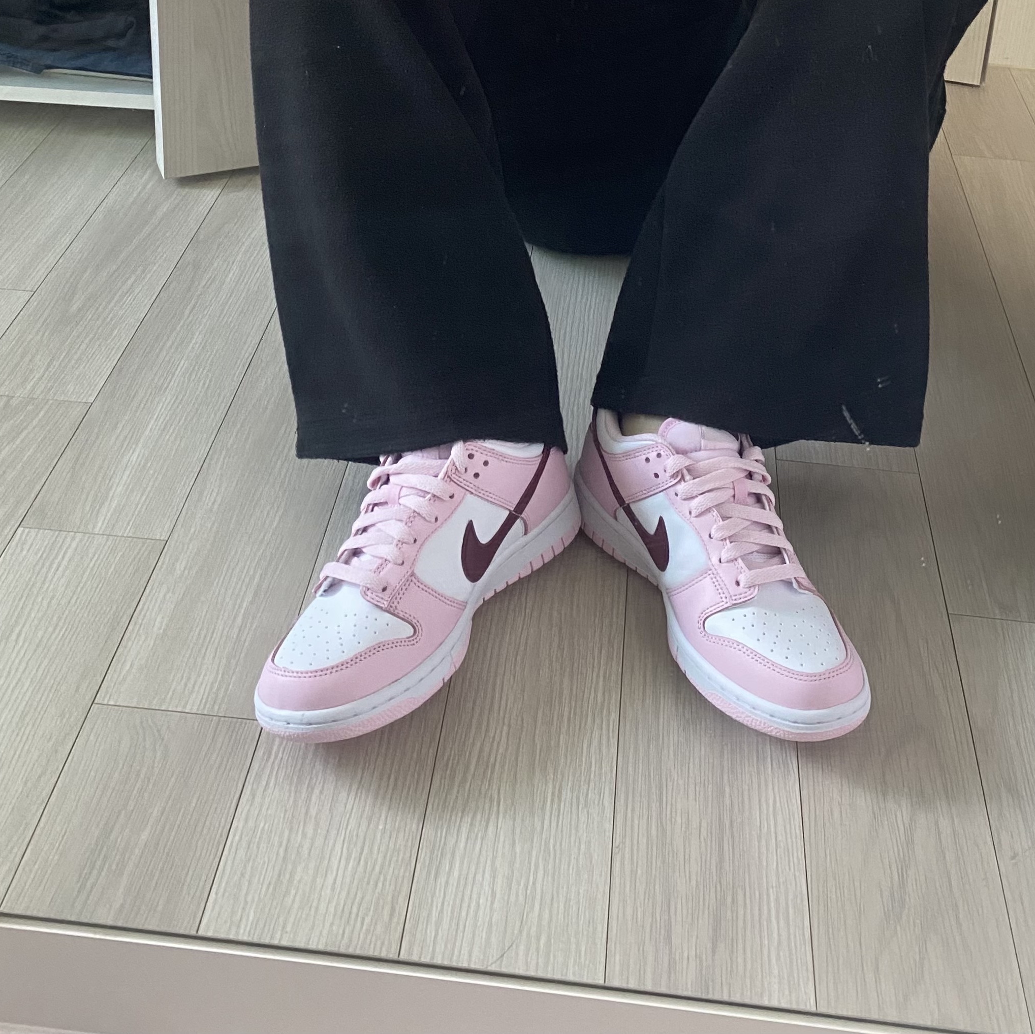 (GS) Nike Dunk Low Pink Foam 착용 스타일