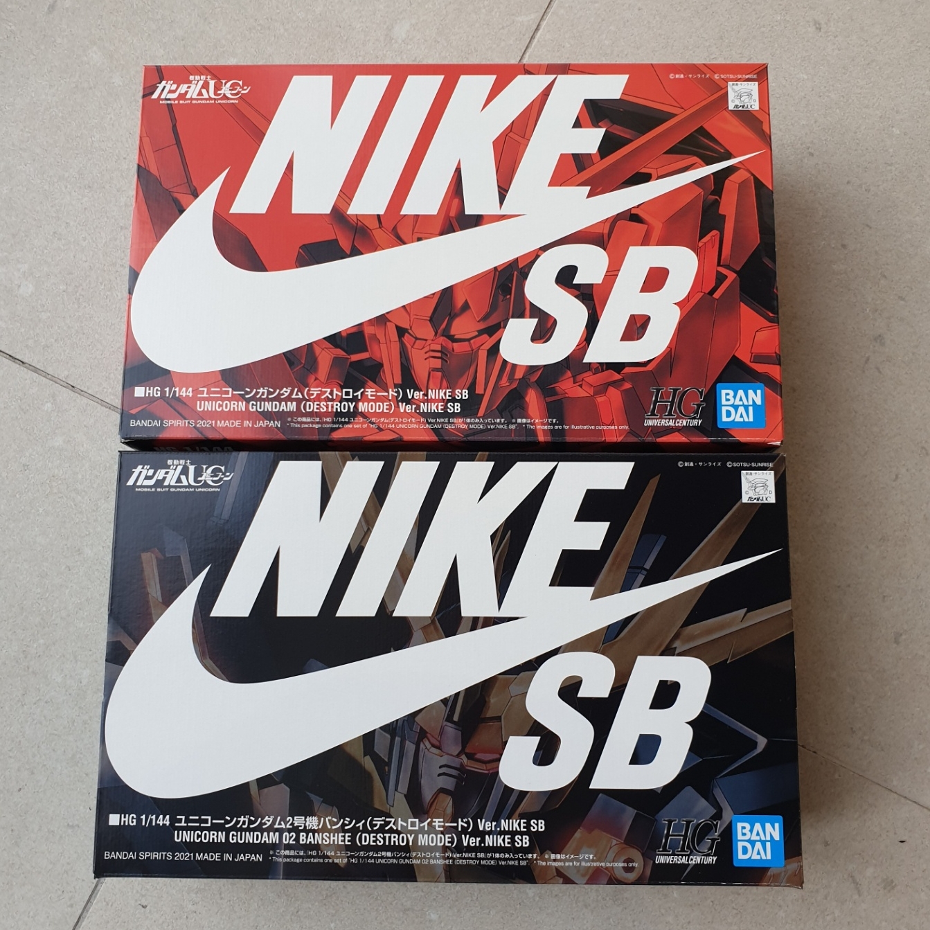Bandai x Nike SB HG Unicorn Gundam & HG Unicorn 02 Banshee Set (Destroy Mode) 착용 스타일 - 1