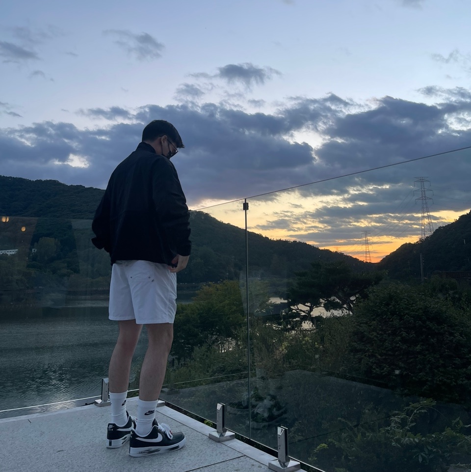 Nike x Peaceminusone Air Force 1 Low Para-Noise 착용 스타일 - 2