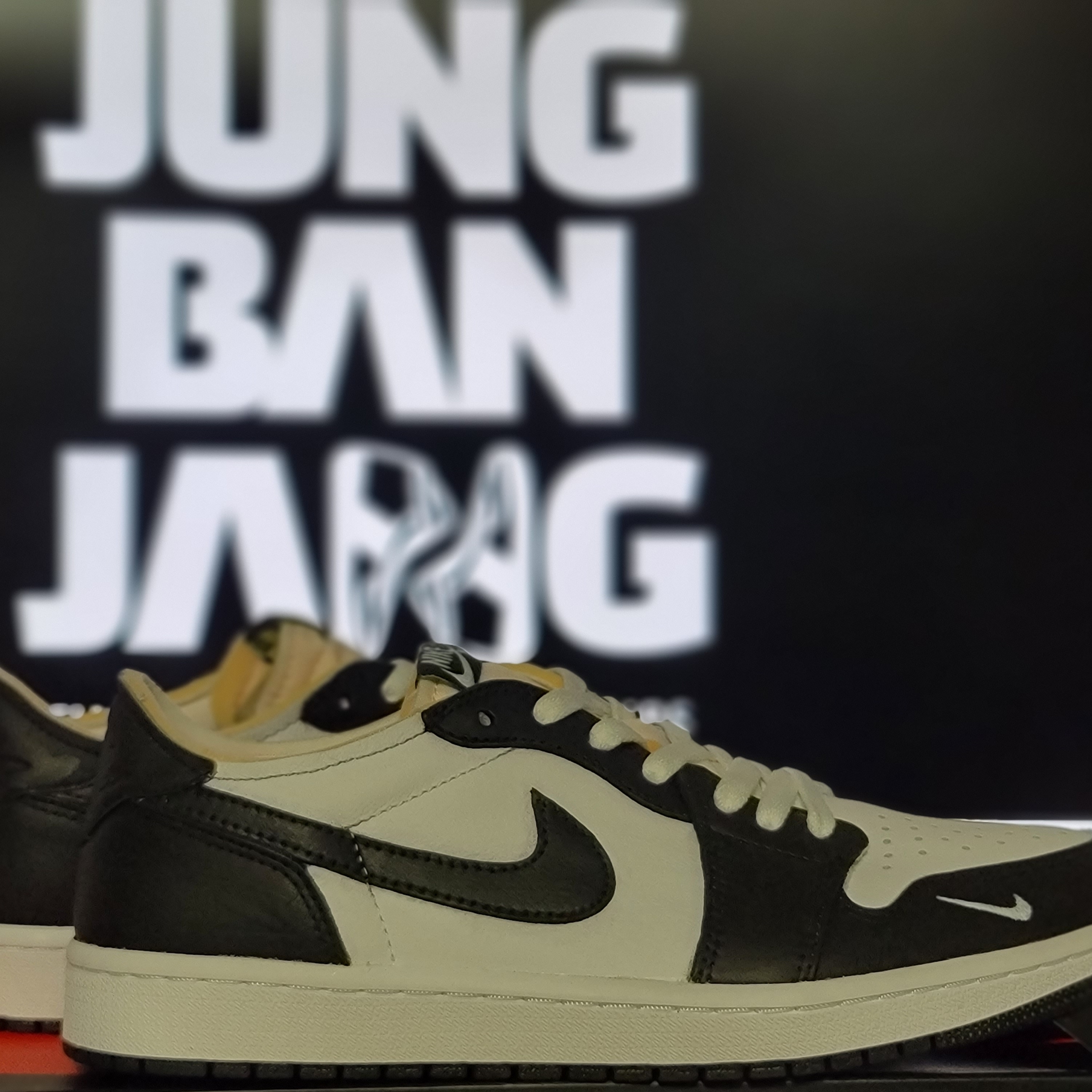 Jordan 1 Low OG Ghost Green 착용 스타일 - 3
