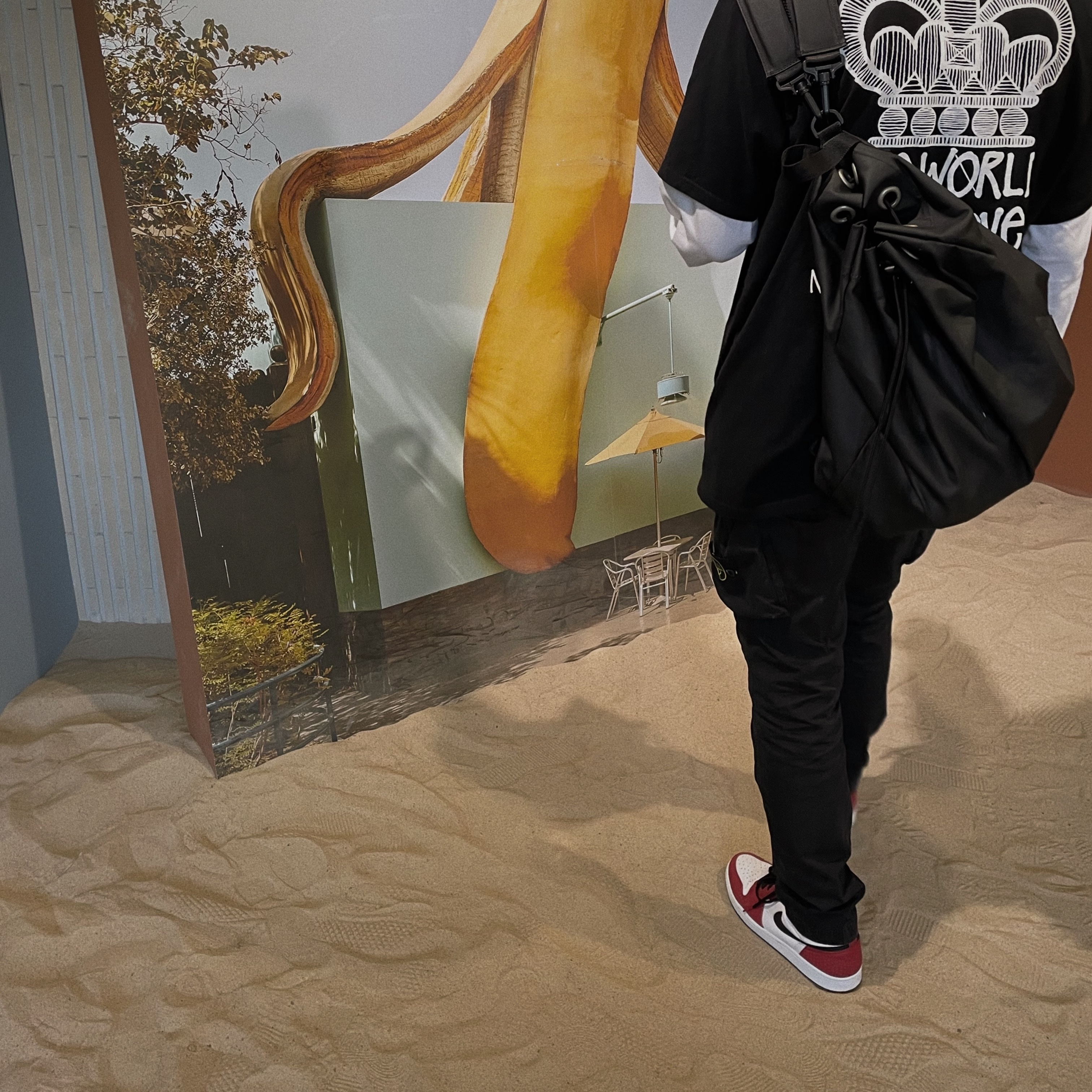 Stussy One World T-Shirt Black, Jordan 1 Retro High Spider-Man Origin Story 착용 스타일 - 3