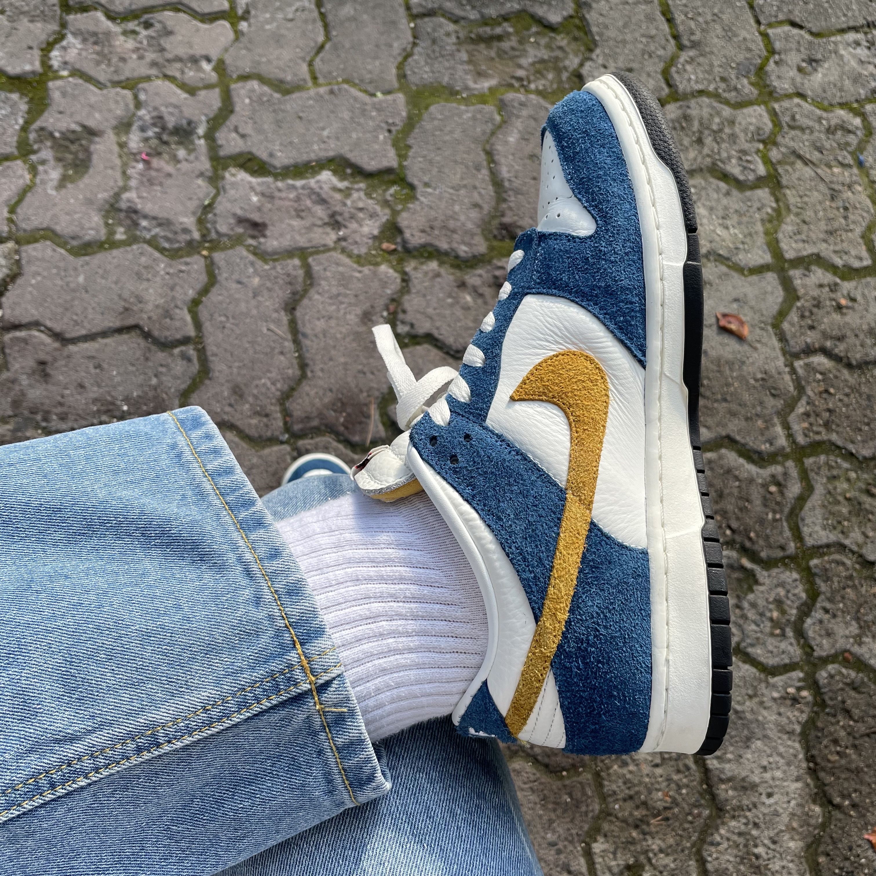 Nike x Kasina Dunk Low 80's Bus 착용 스타일
