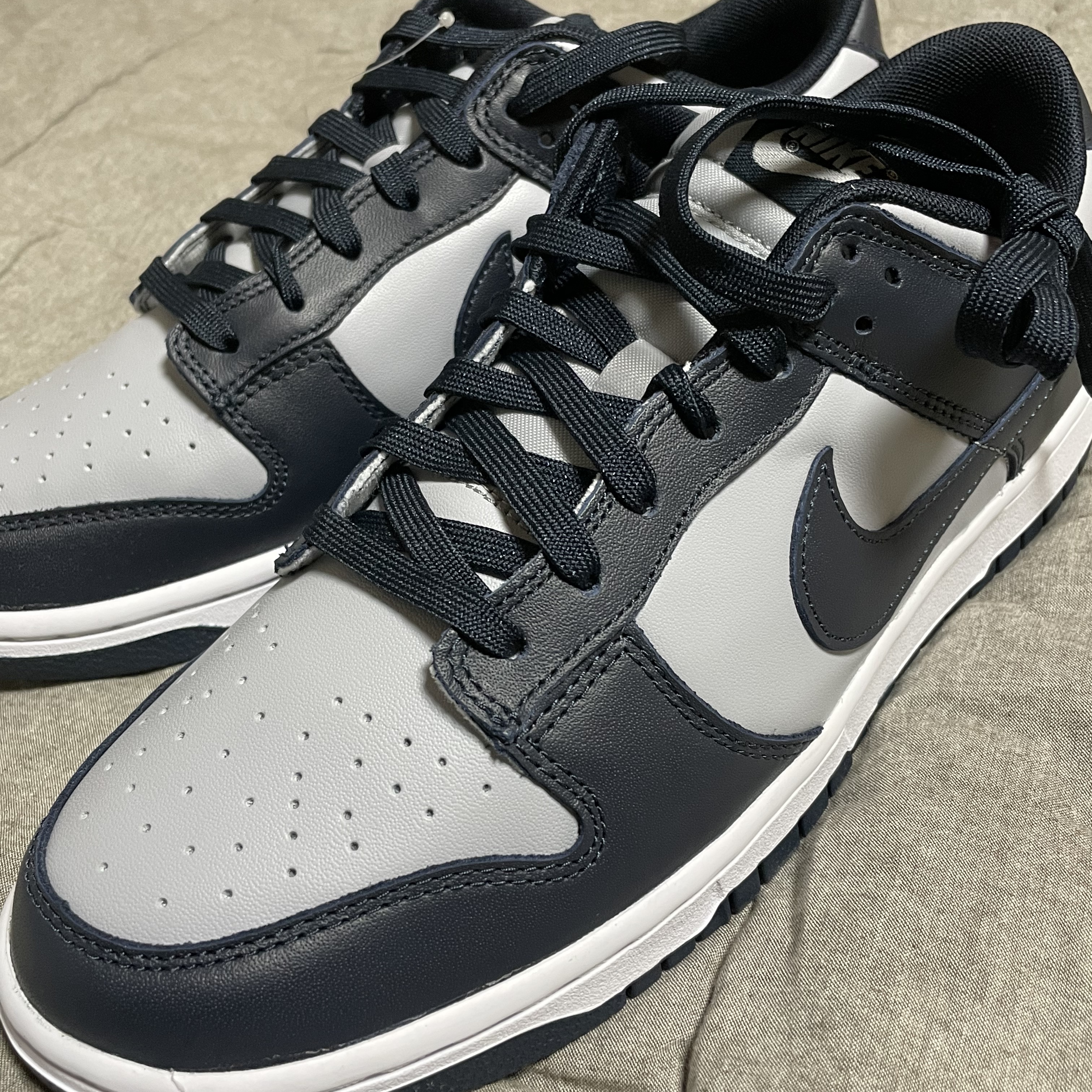 Nike Dunk Low Retro Championship Grey 착용 스타일 - 2