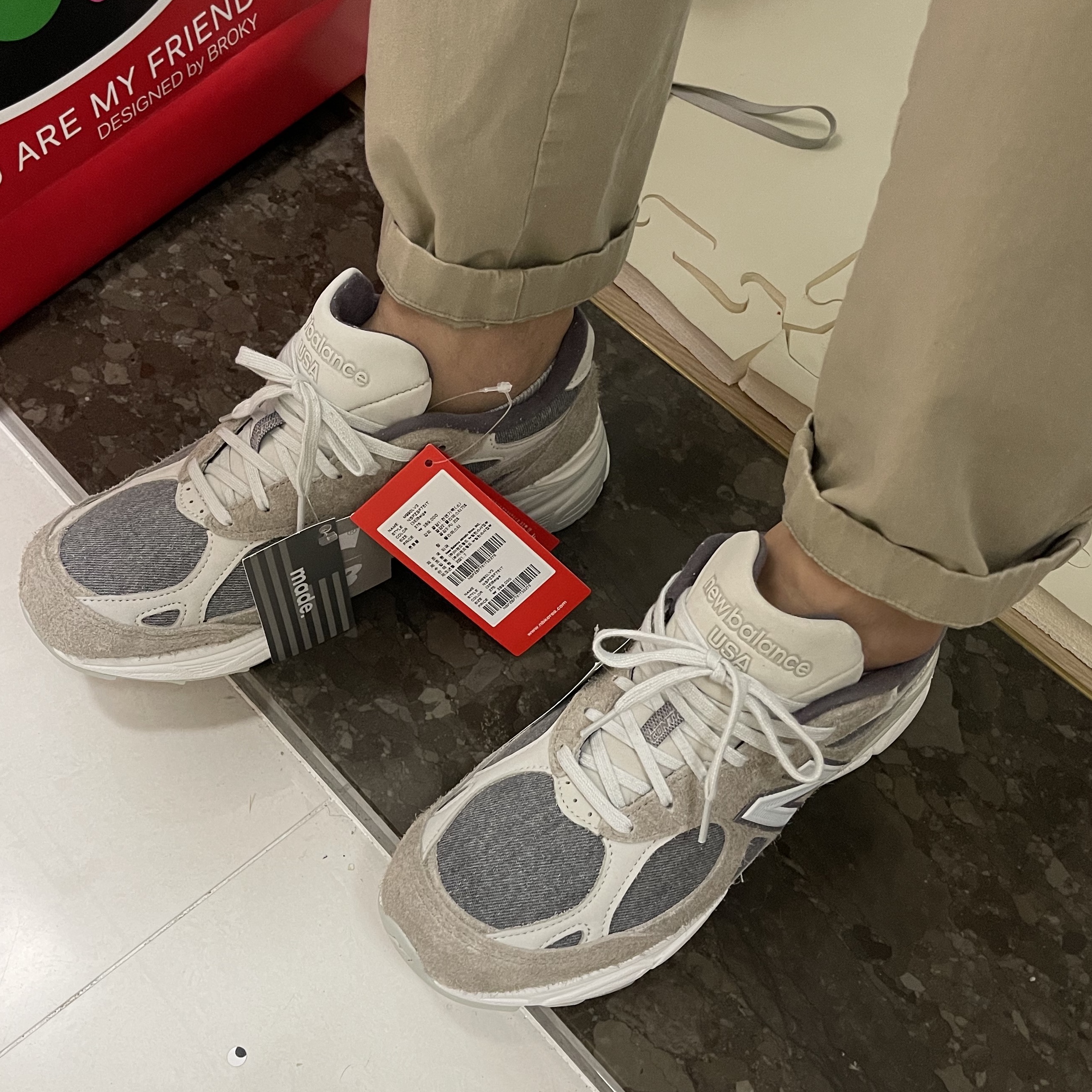 New Balance x Levi's 990v3 Grey (Levi's Tag) 착용 스타일 - 5