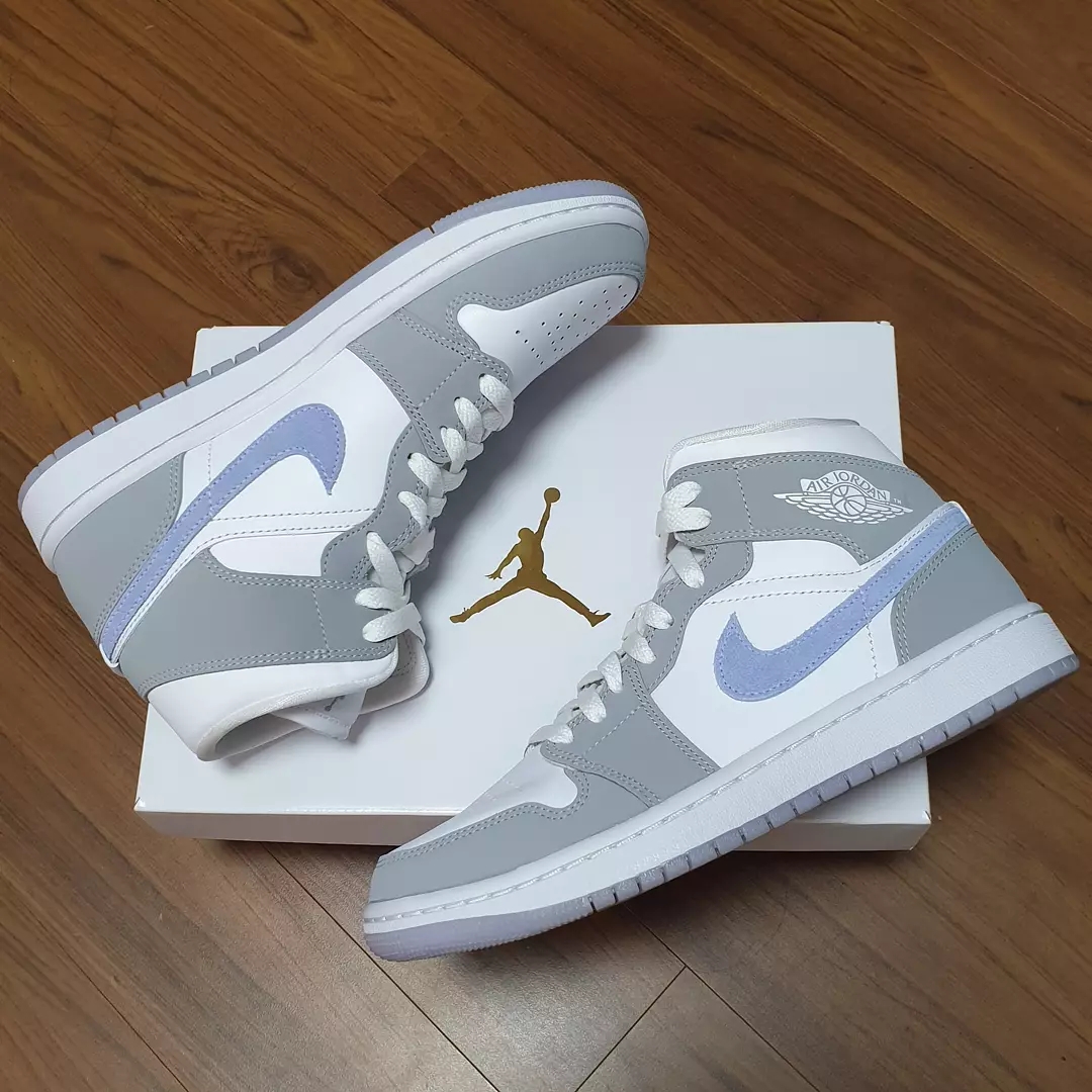 (W) Jordan 1 Mid Wolf Grey 착용 스타일