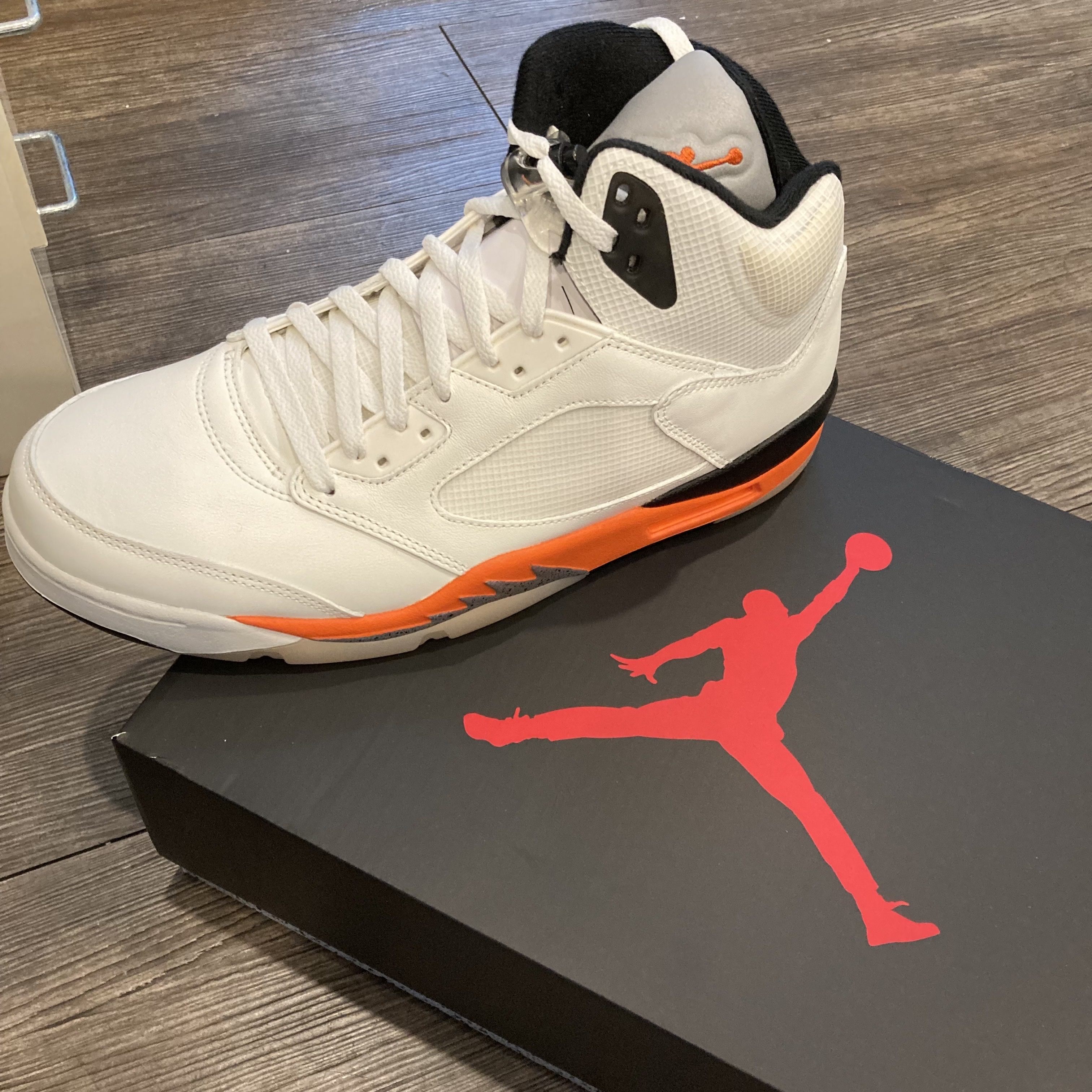 Jordan 5 Retro Orange Blaze 착용 스타일 - 2