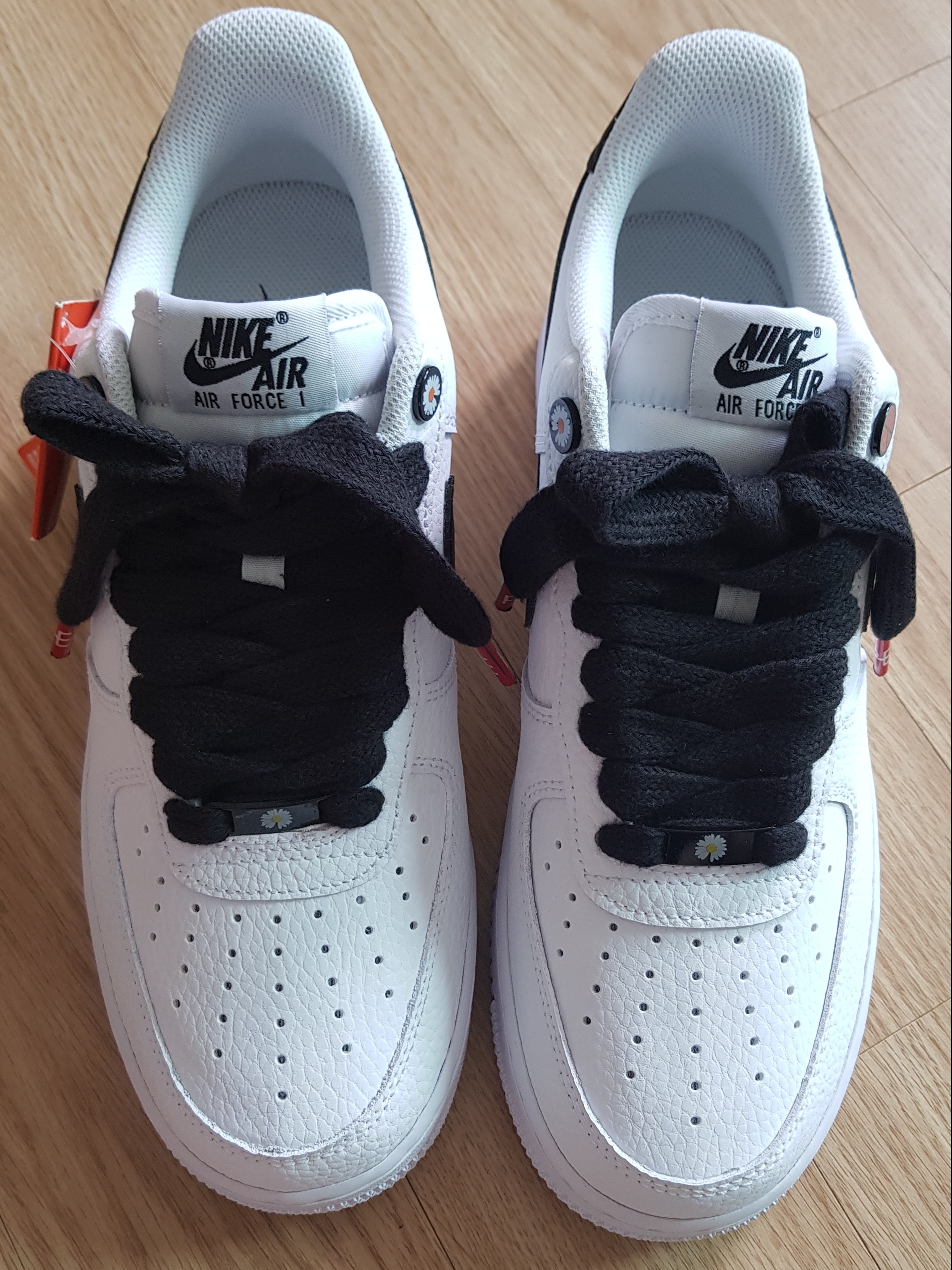 Nike Air Force 1 '07 White Black 착용 스타일 - 1