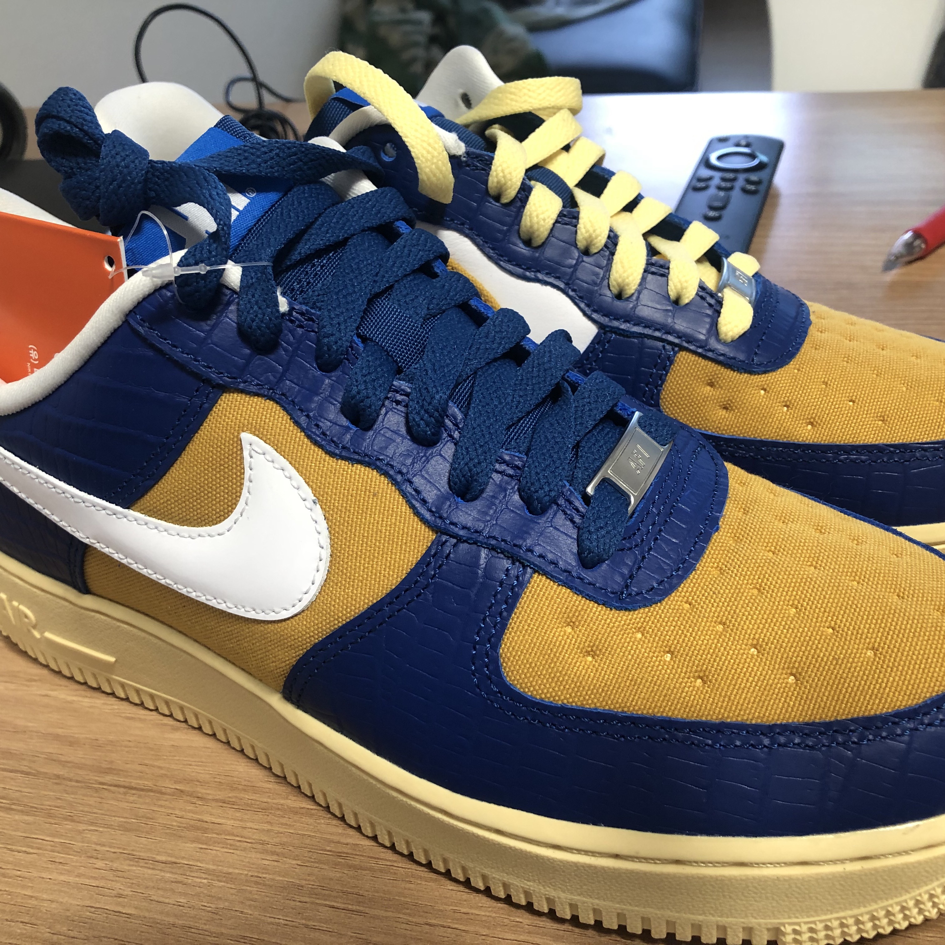 Nike x Undefeated Air Force 1 Low SP 5 On It Court Blue 착용 스타일 - 2