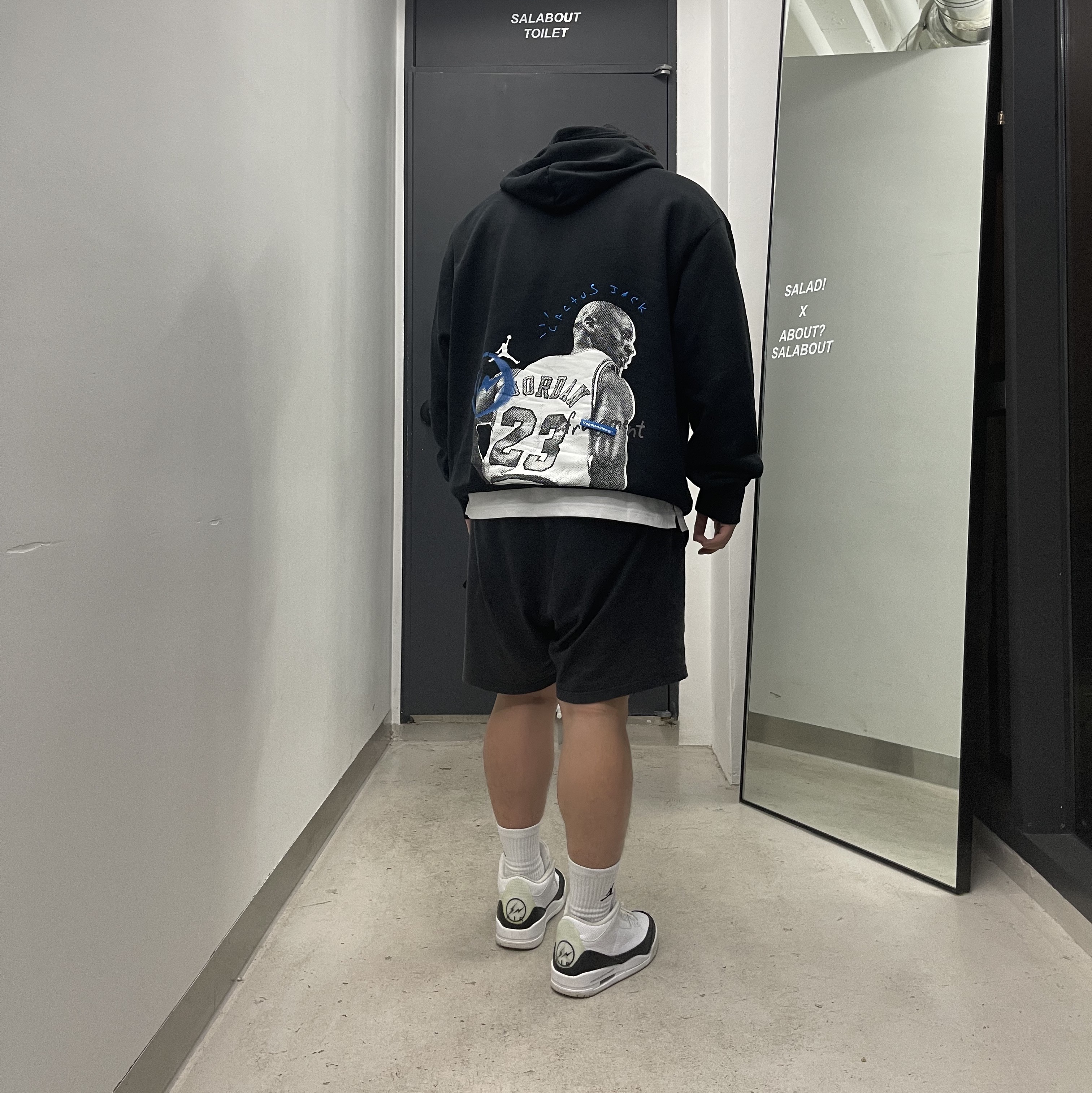 Jordan x Travis Scott x Fragment Hoodie Black (DJ0615-010), Jordan 3 x Fragment Retro SP White Black 착용 스타일
