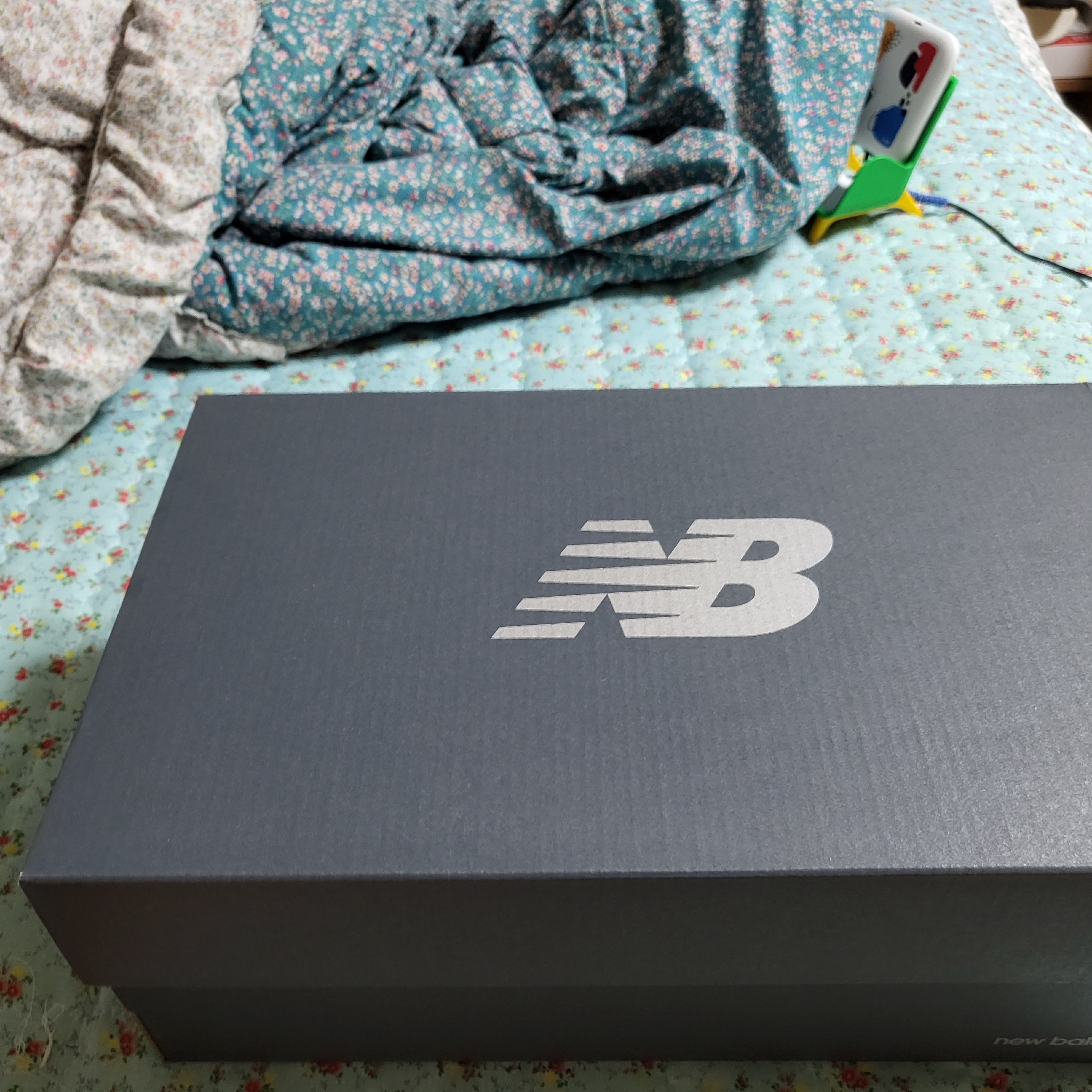 New Balance 327 Timberwolf 착용 스타일 - 5
