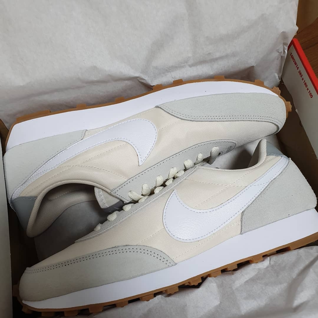 (W) Nike Daybreak Summit White 착용 스타일 - 2