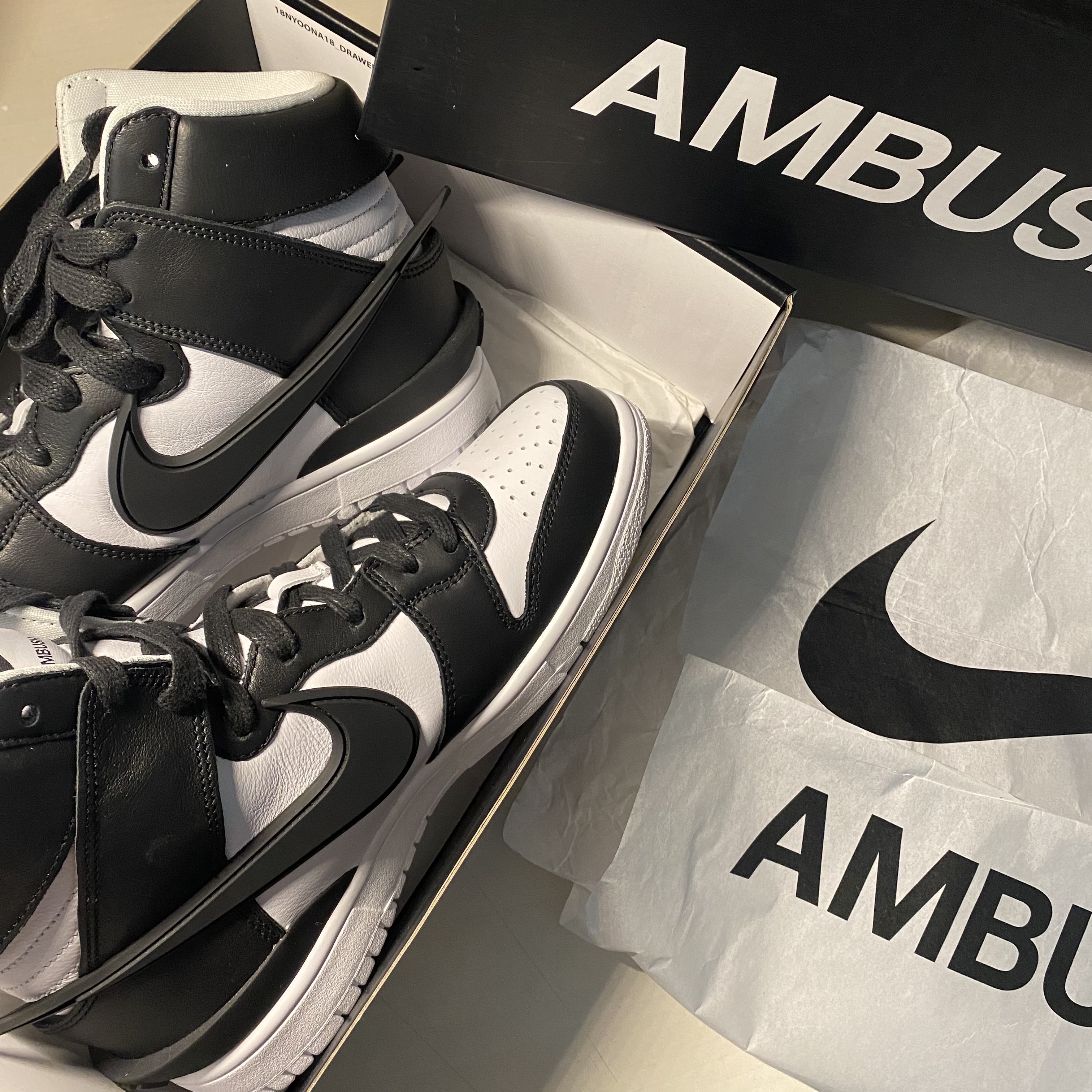 Nike x Ambush Dunk High Black 착용 스타일 - 3