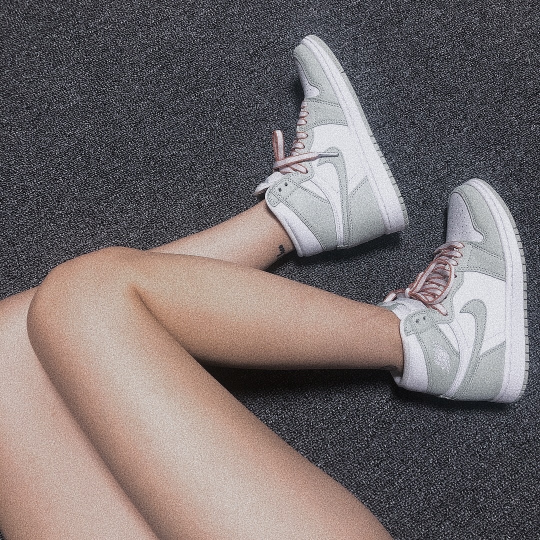 (W) Jordan 1 Retro High OG Seafoam 착용 스타일