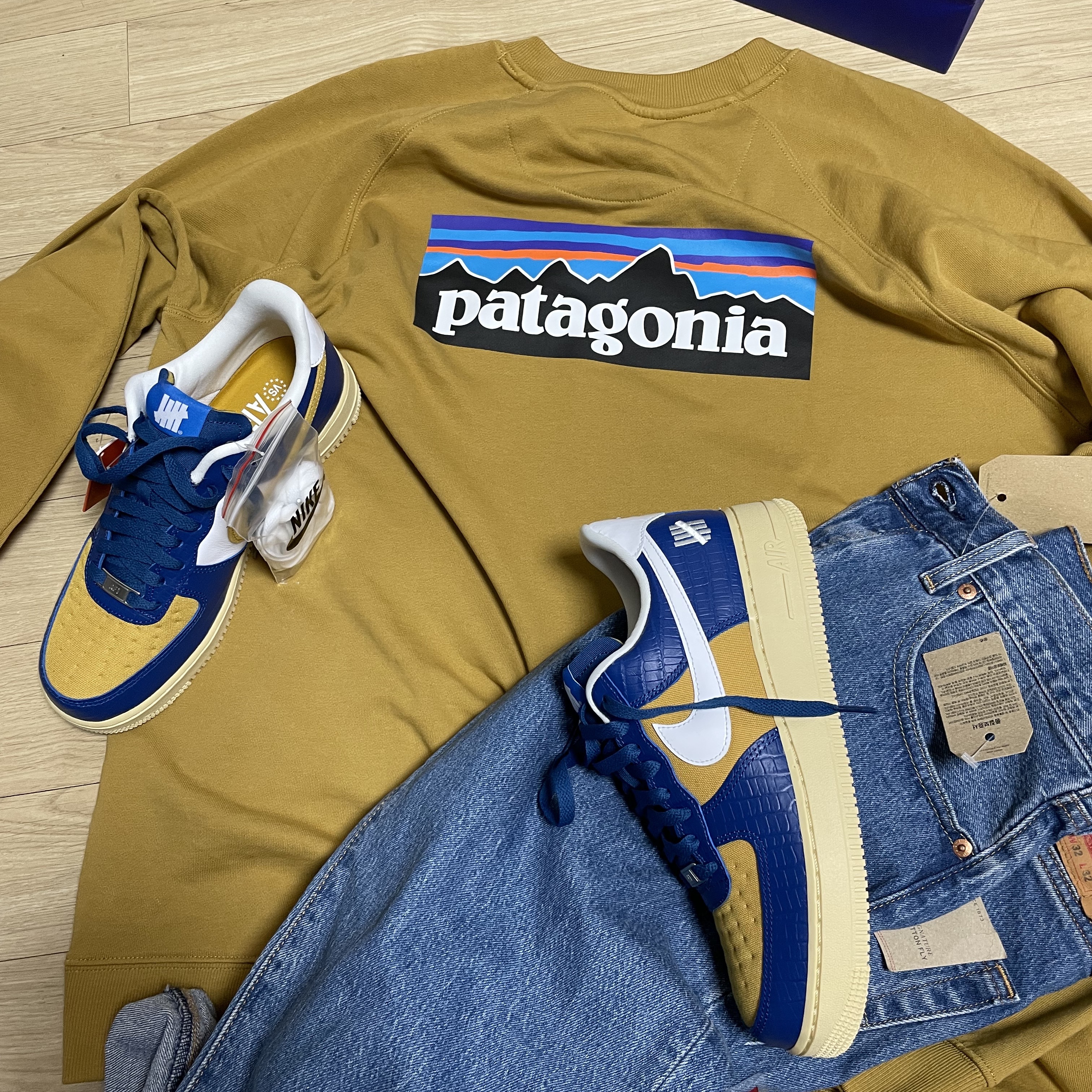Nike x Undefeated Air Force 1 Low SP 5 On It Court Blue 착용 스타일