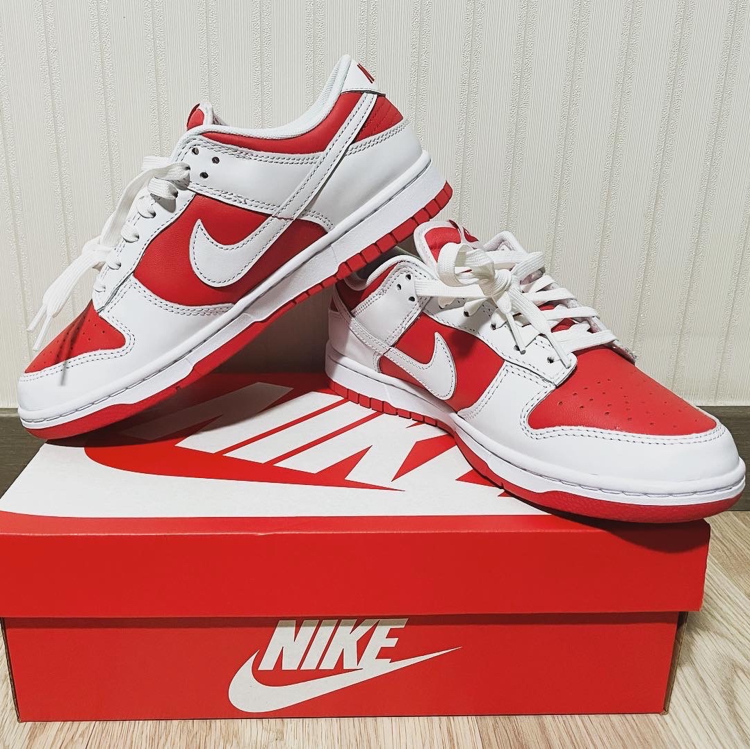 Nike Dunk Low Retro Championship Red 착용 스타일 - 3