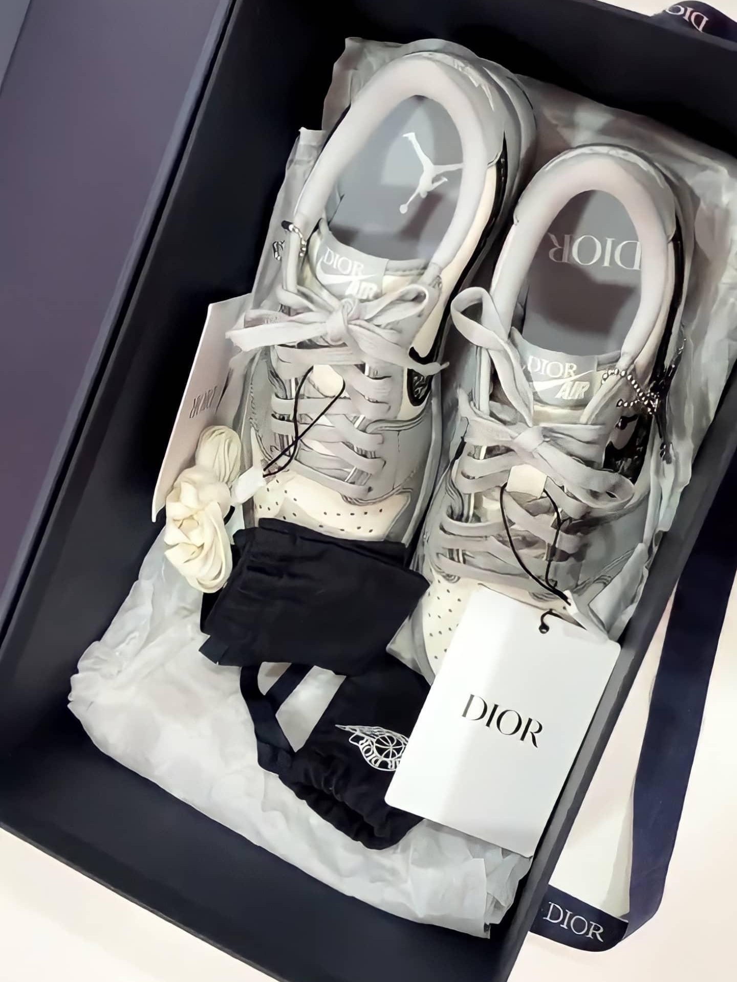 Jordan 1 x Dior Low OG 착용 스타일