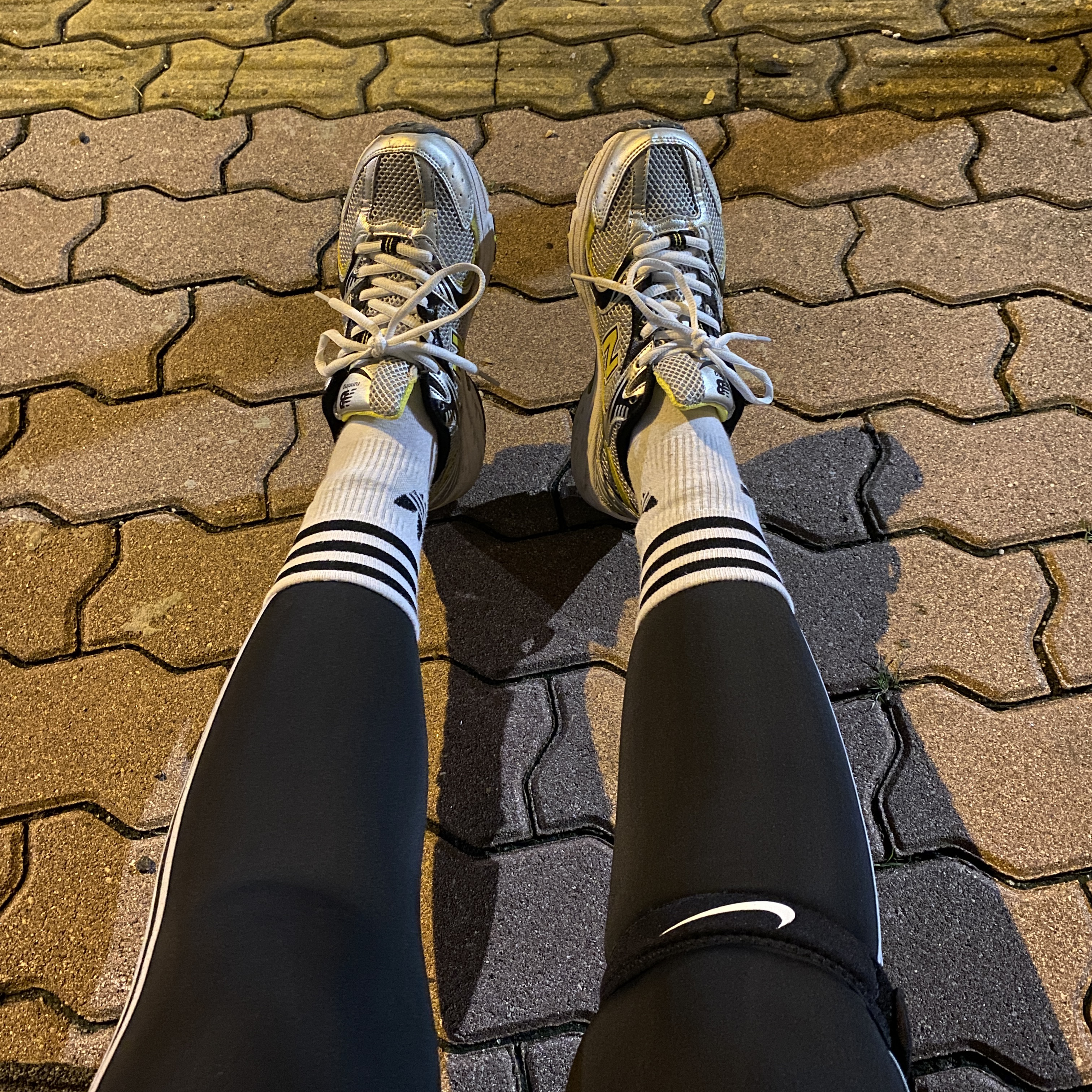 New Balance 530 Silver 착용 스타일