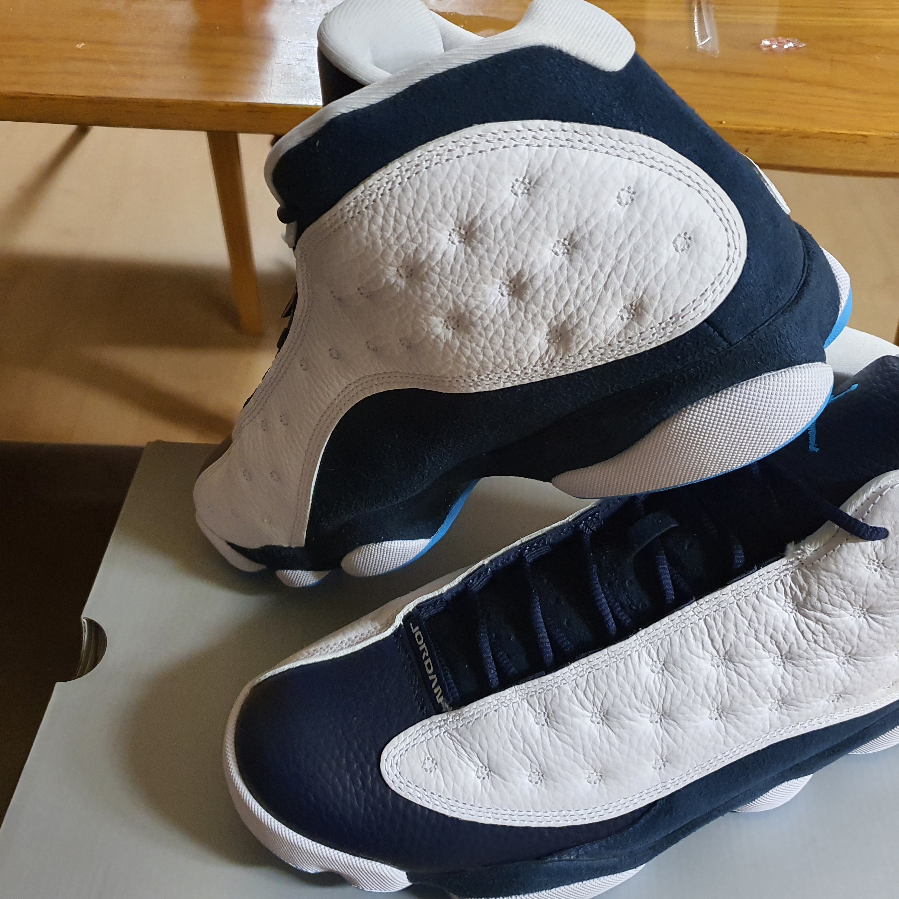 Jordan 13 Retro Obsidian 착용 스타일 - 2
