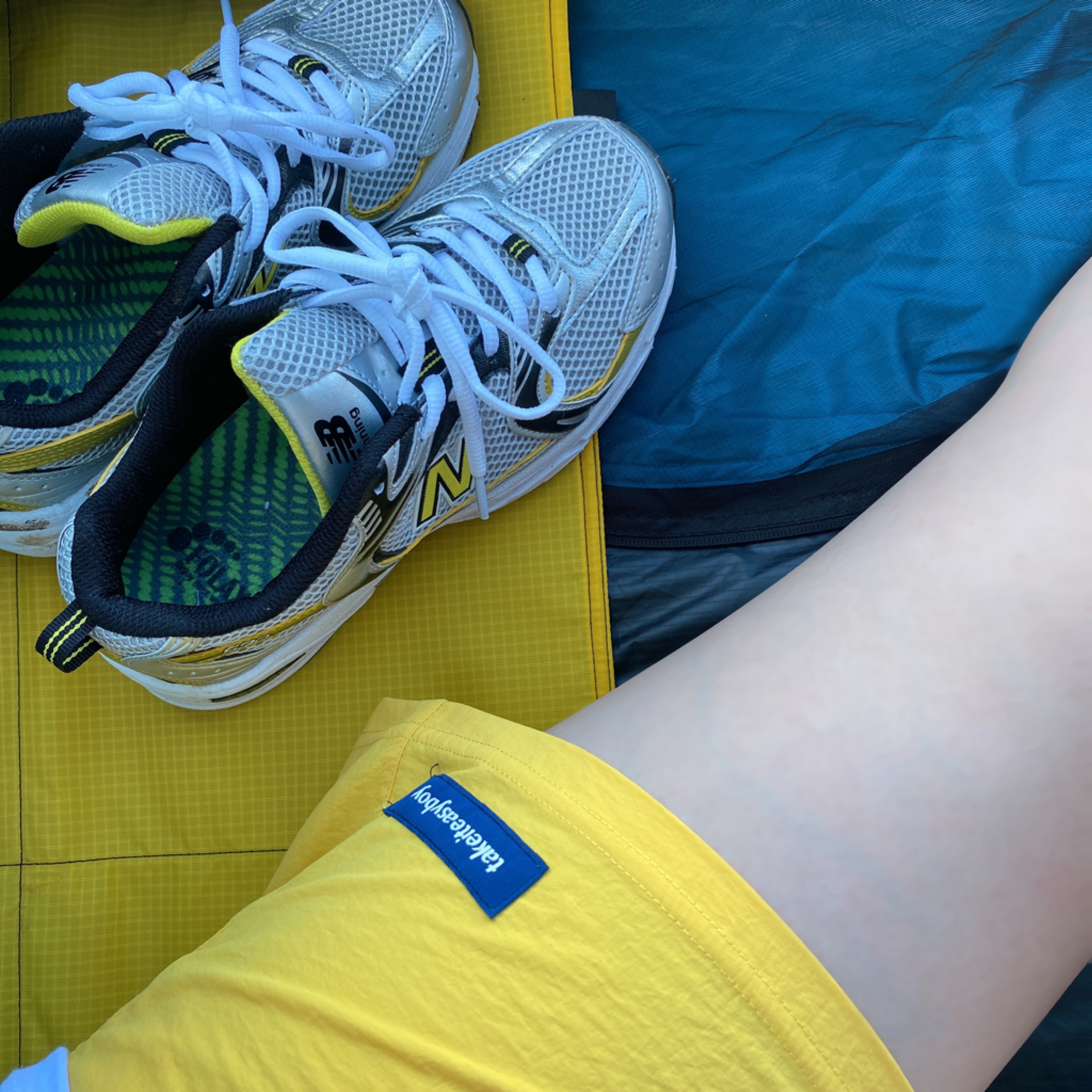 New Balance 530 Silver 착용 스타일
