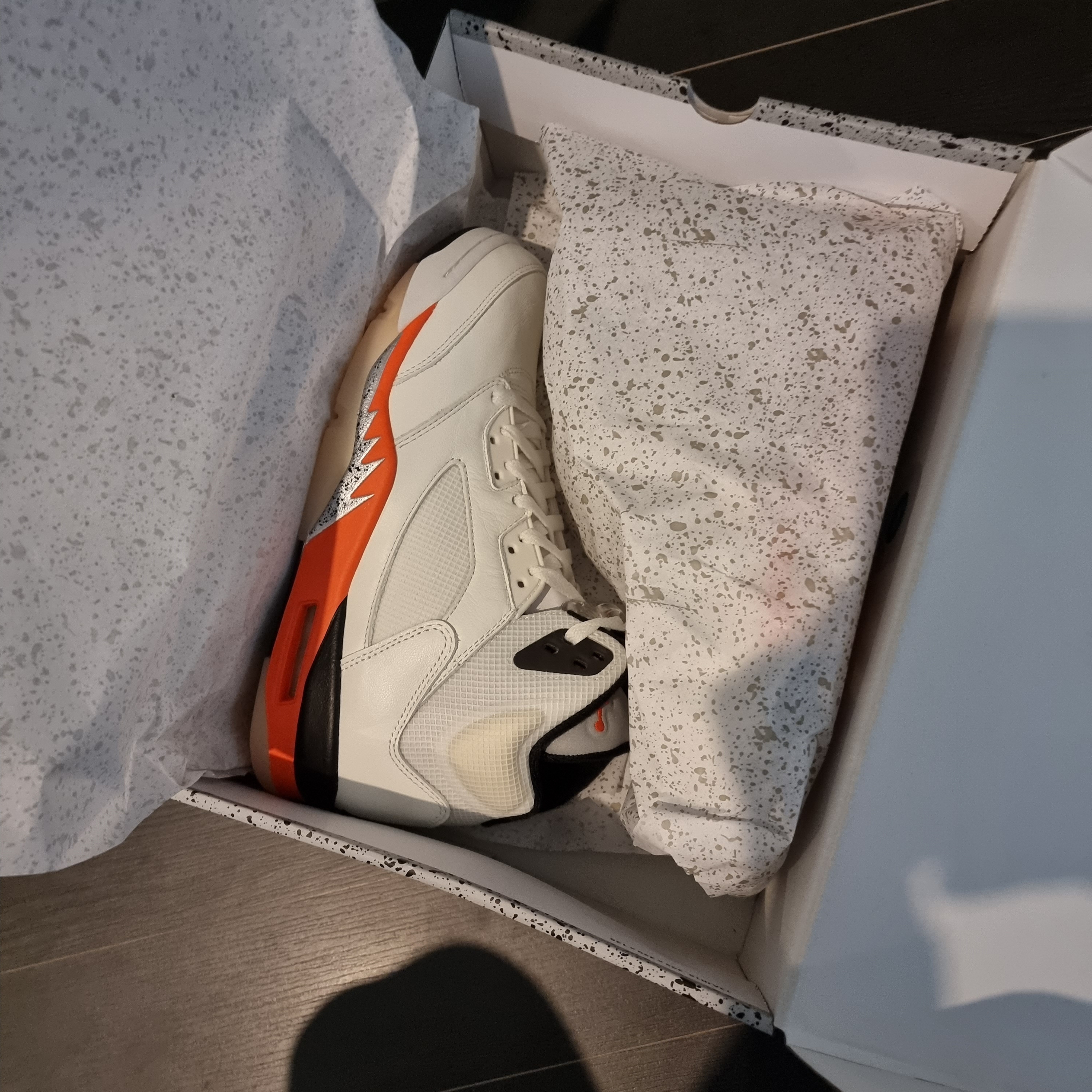 Jordan 5 Retro Orange Blaze 착용 스타일