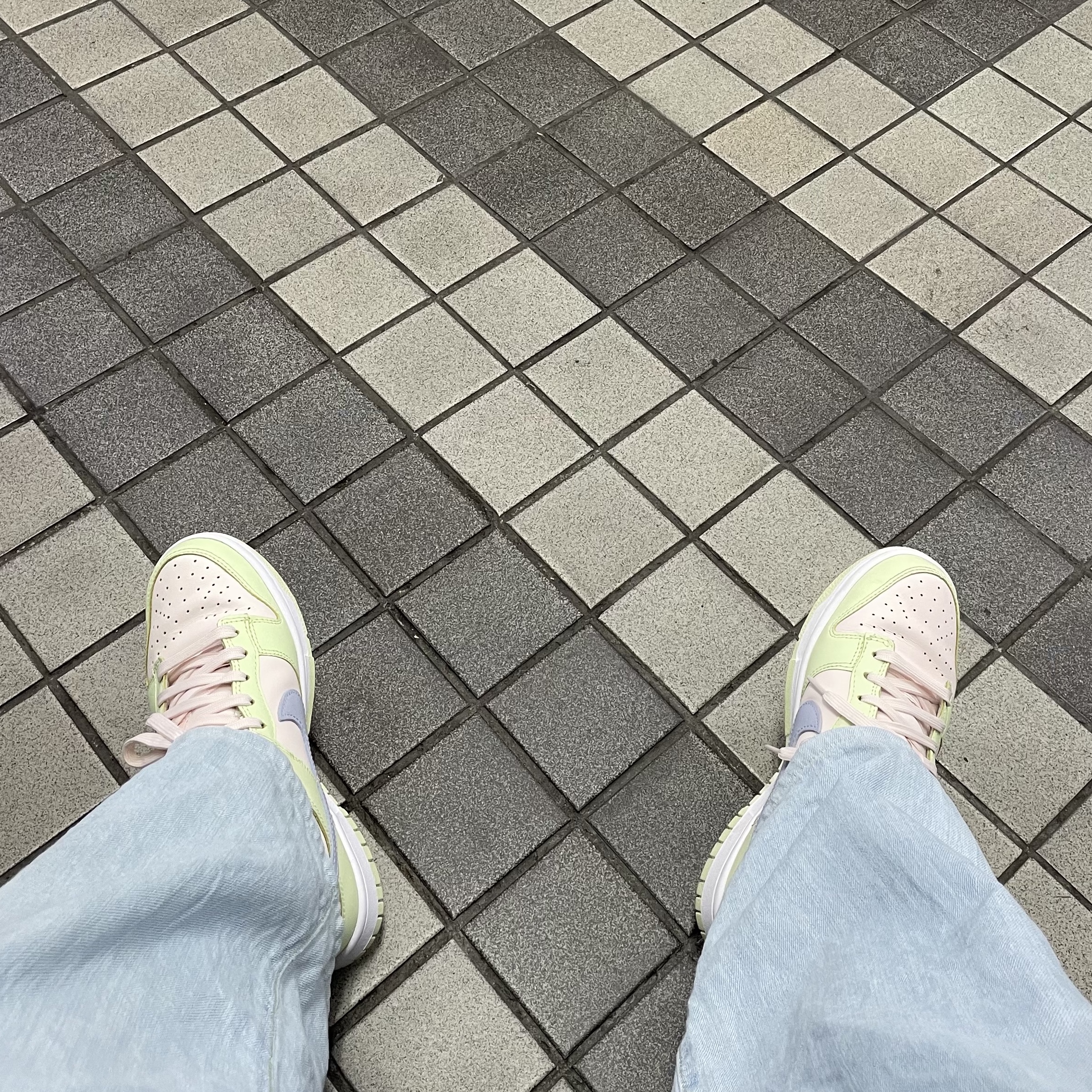 (W) Nike Dunk Low Light Soft Pink 착용 스타일